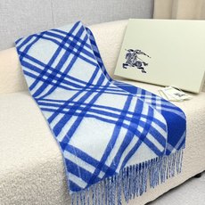 🆕 P🆕 。B家。【B斜格-流苏款】低调的奢侈感❗️极品柔美精英高手级别的时髦感围巾❗️这款Burberry羊绒羊毛混纺 🆕 P🆕 。B家。【B斜格-流苏款】低调的奢侈感❗️极品柔美精英高手级别的时髦感围巾❗️这款Burberry羊绒羊毛混纺
