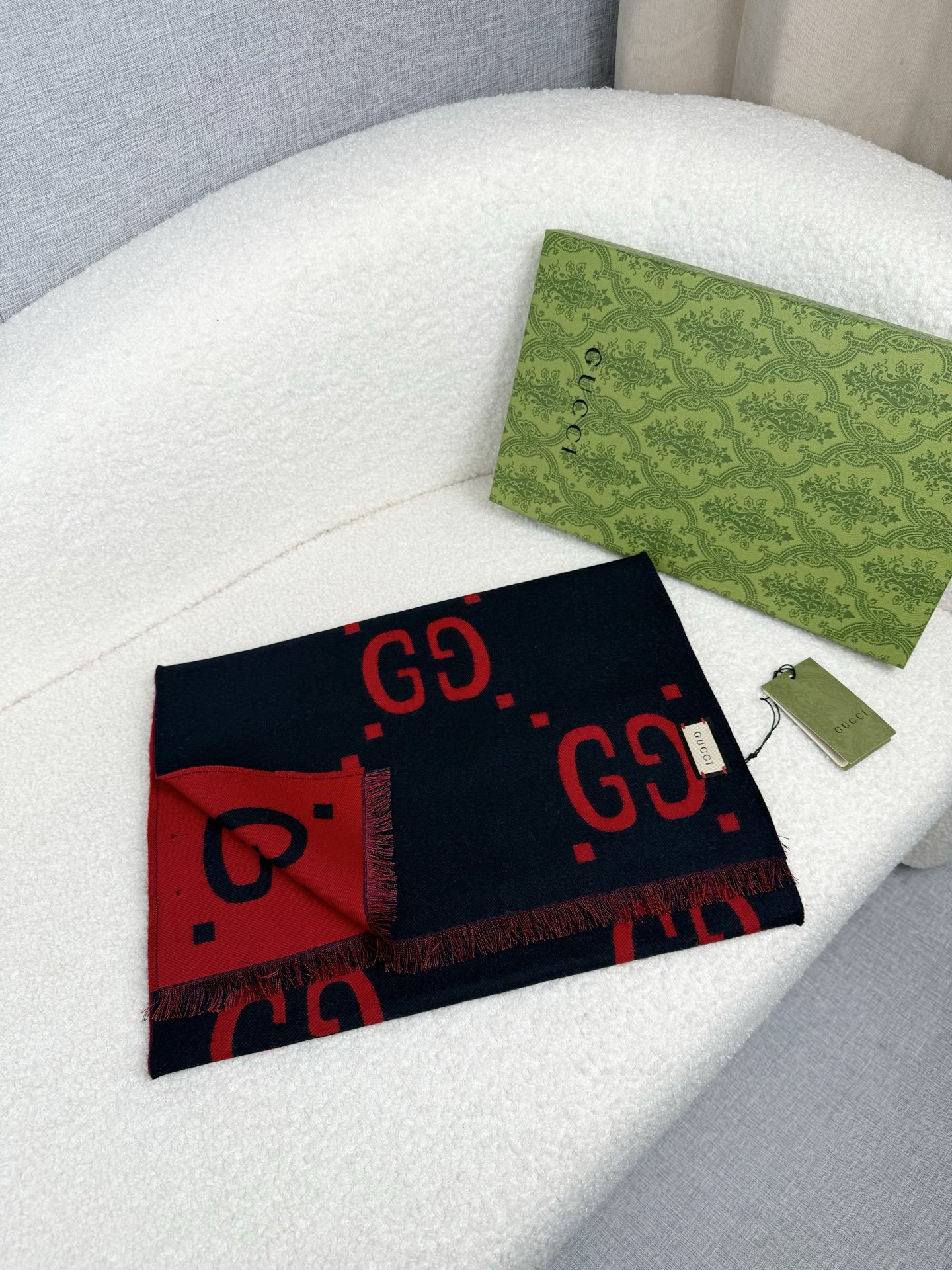 P。G家。【市场最高版本！！】【▪️Gu必入。人手一条】专柜的大爆款~就喜欢这种GG腔调！价格超级给力，