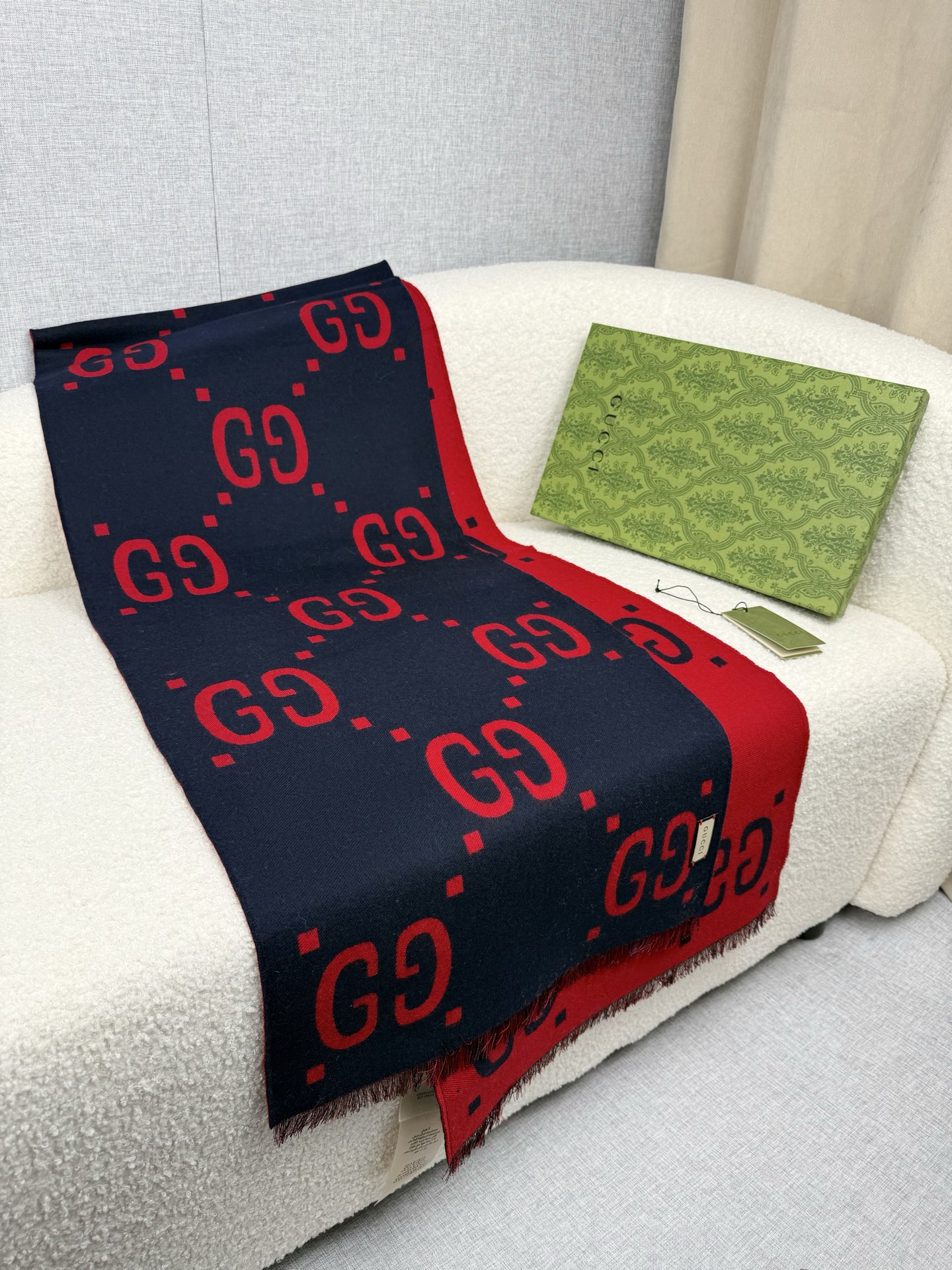 P。G家。【市场最高版本！！】【▪️Gu必入。人手一条】专柜的大爆款~就喜欢这种GG腔调！价格超级给力，