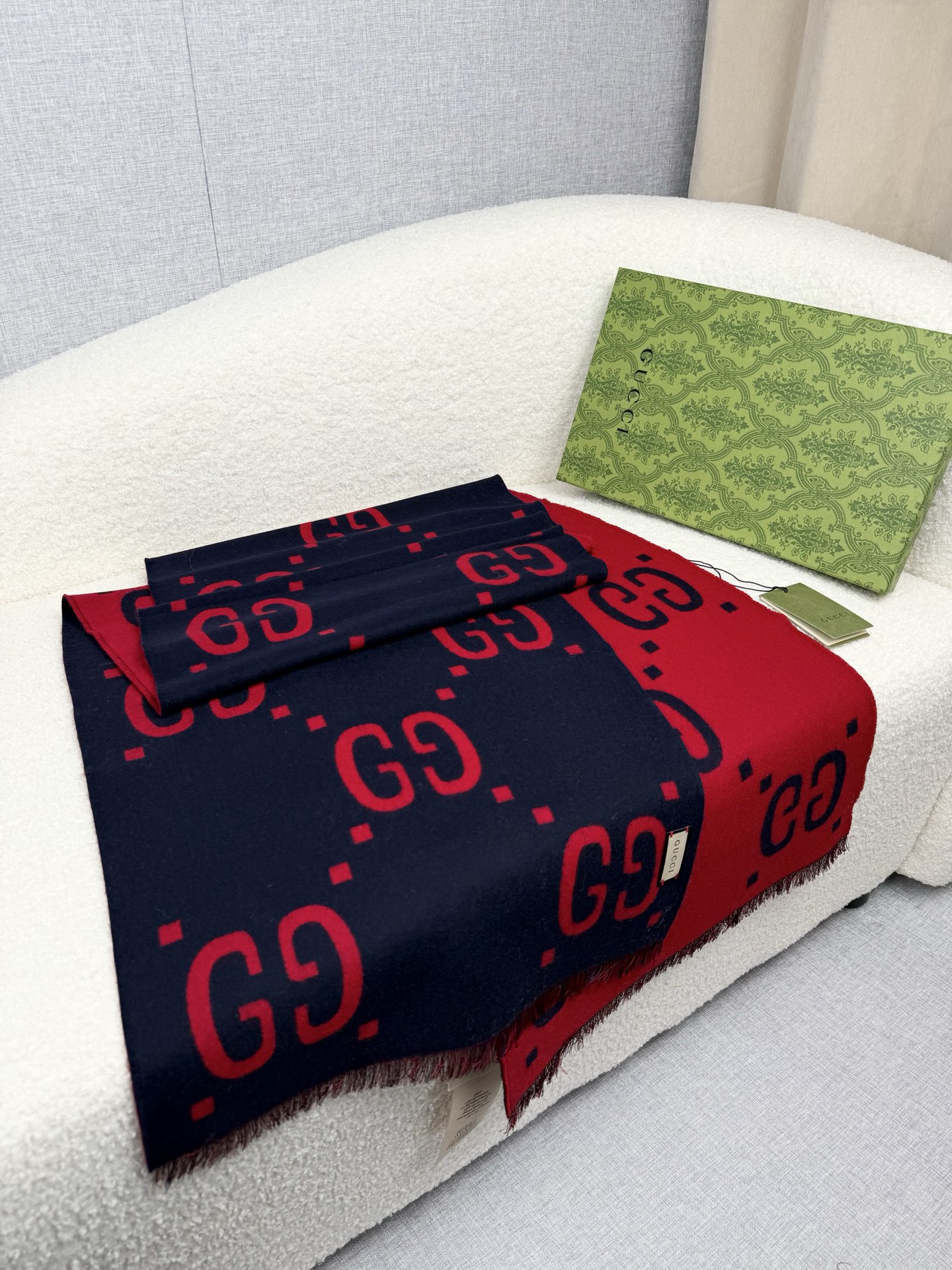 P。G家。【市场最高版本！！】【▪️Gu必入。人手一条】专柜的大爆款~就喜欢这种GG腔调！价格超级给力，