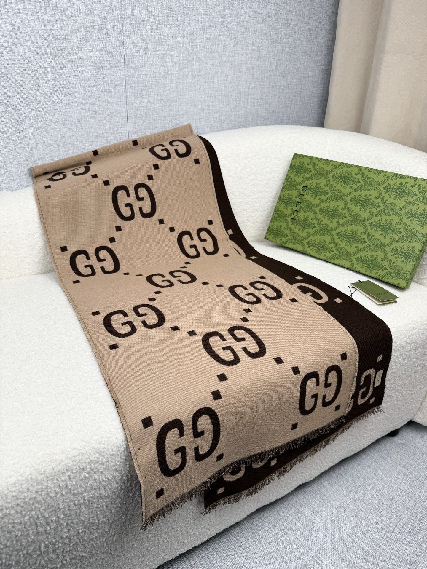 P。G家。【市场最高版本！！】【▪️Gu必入。人手一条】专柜的大爆款~就喜欢这种GG腔调！价格超级给力，