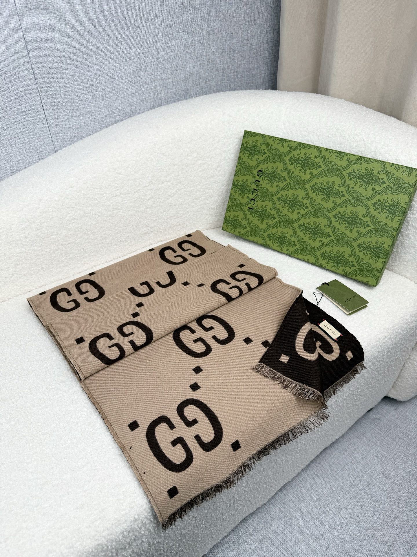 P。G家。【市场最高版本！！】【▪️Gu必入。人手一条】专柜的大爆款~就喜欢这种GG腔调！价格超级给力，