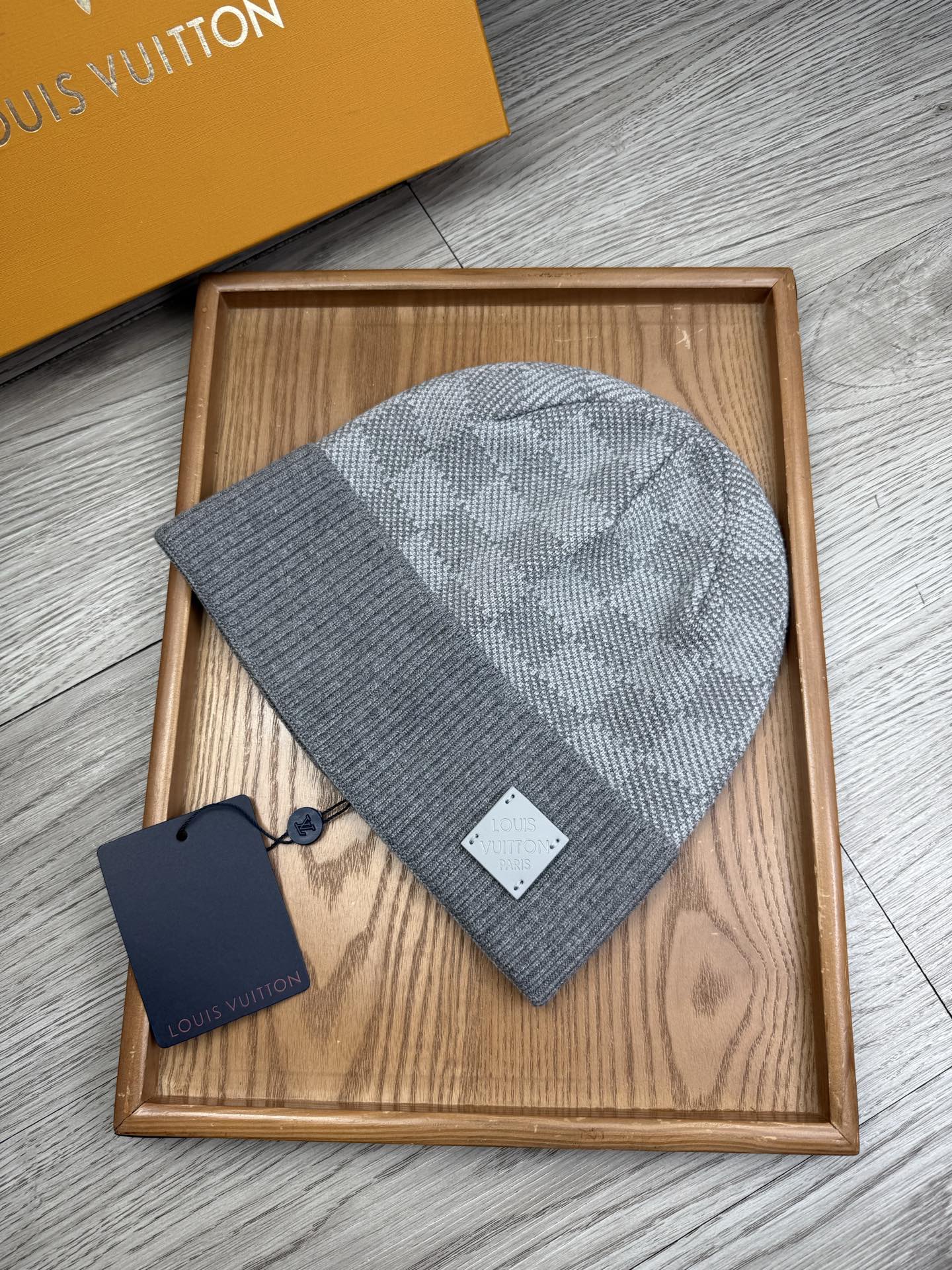 。L家。福利！【细毛线针织单帽】新款上架，特别实惠的一个系列帽子，面料：细毛线。密度紧致！毛线针织面料手