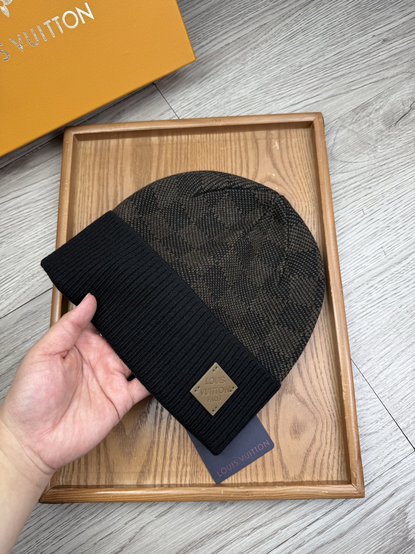 。L家。福利！【细毛线针织单帽】新款上架，特别实惠的一个系列帽子，面料：细毛线。密度紧致！毛线针织面料手