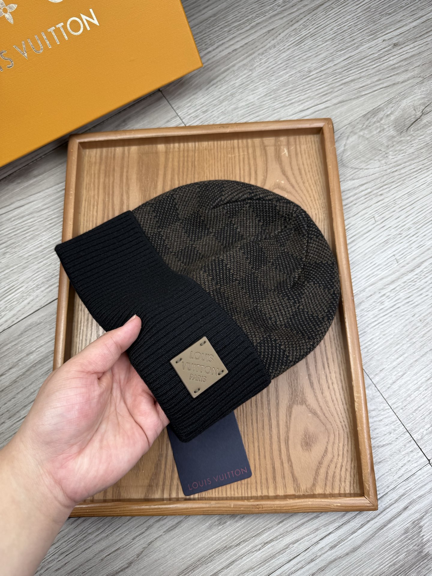 。L家。福利！【细毛线针织单帽】新款上架，特别实惠的一个系列帽子，面料：细毛线。密度紧致！毛线针织面料手