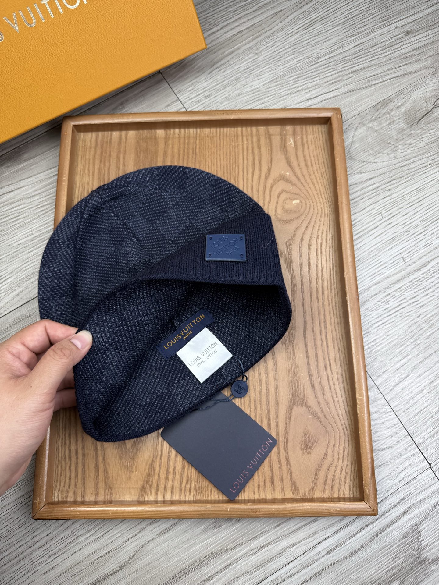 。L家。福利！【细毛线针织单帽】新款上架，特别实惠的一个系列帽子，面料：细毛线。密度紧致！毛线针织面料手