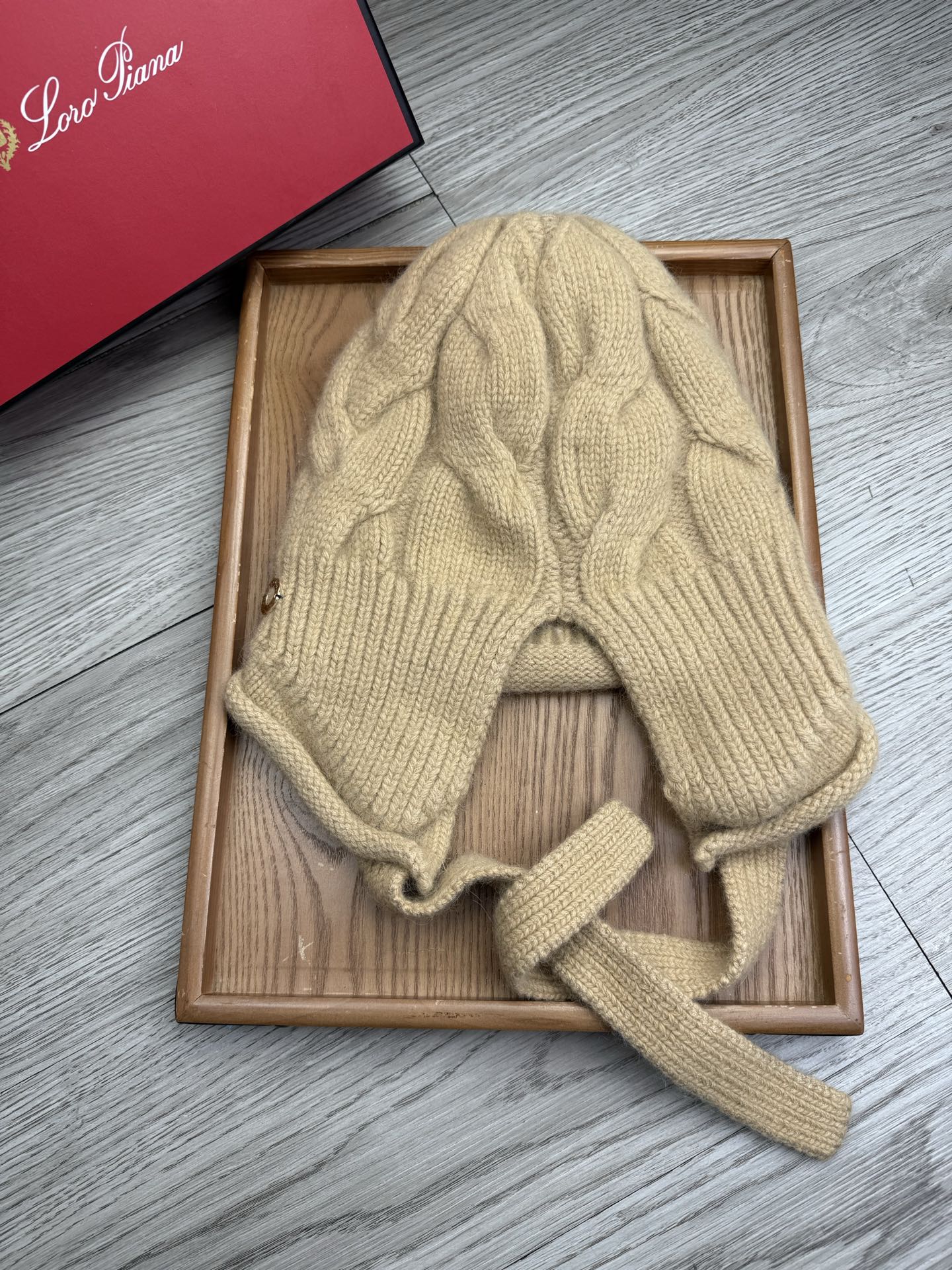 。LP。【羊毛单帽】客供小羊毛！珍贵典藏的灵魂帽子！客供色纱.每个颜色都非常好看！经典！手感软腻.70%