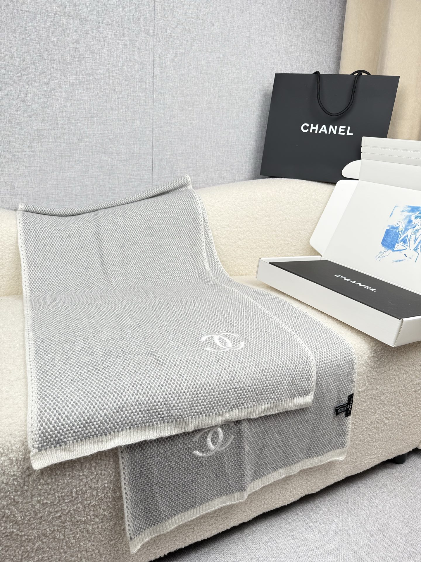 。C家。网红刘钰懿同款！真的超级气质百搭的设计~经典菱格纹元素再现，香家专属的风格！双coco lady