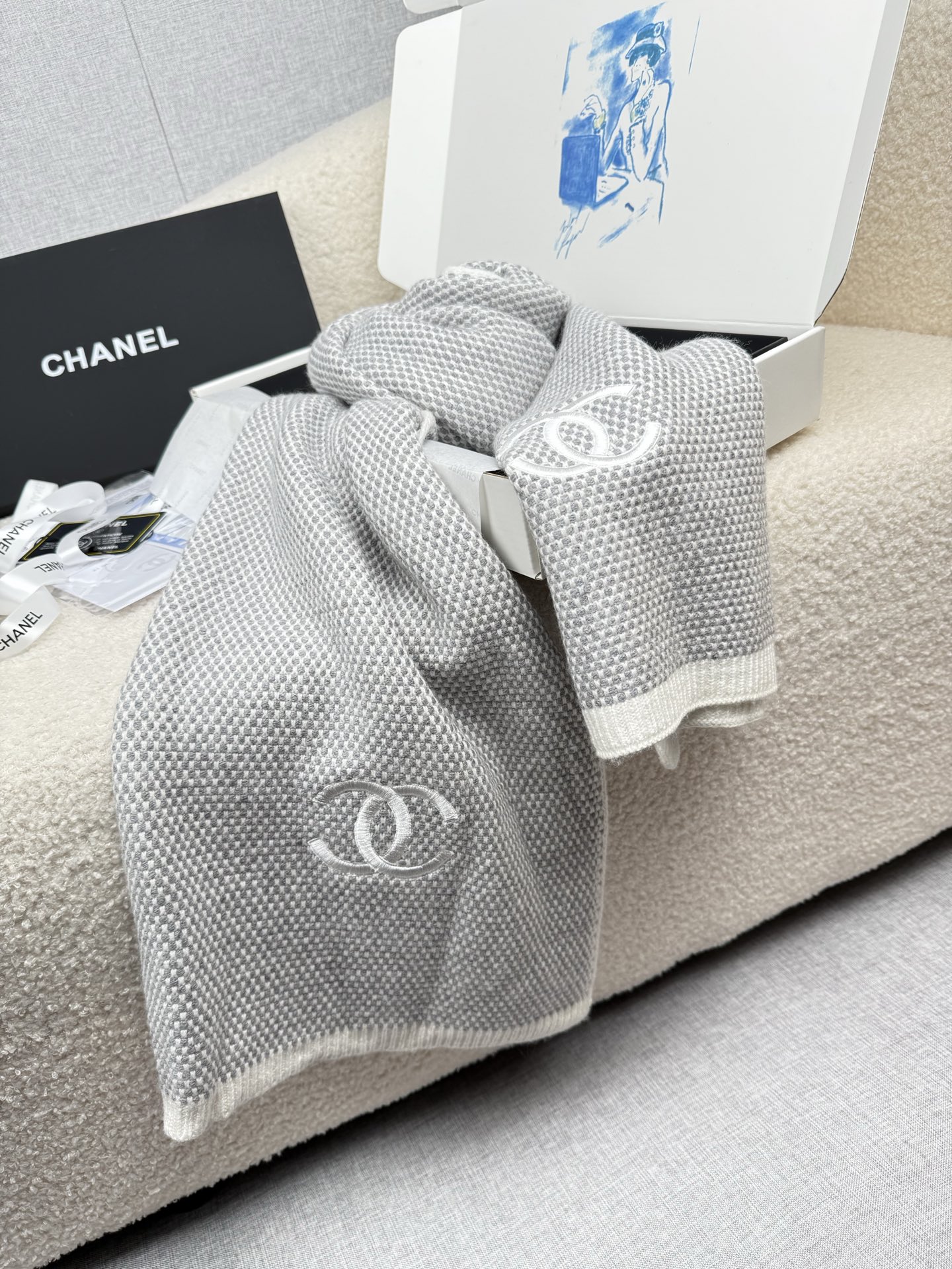 。C家。网红刘钰懿同款！真的超级气质百搭的设计~经典菱格纹元素再现，香家专属的风格！双coco lady