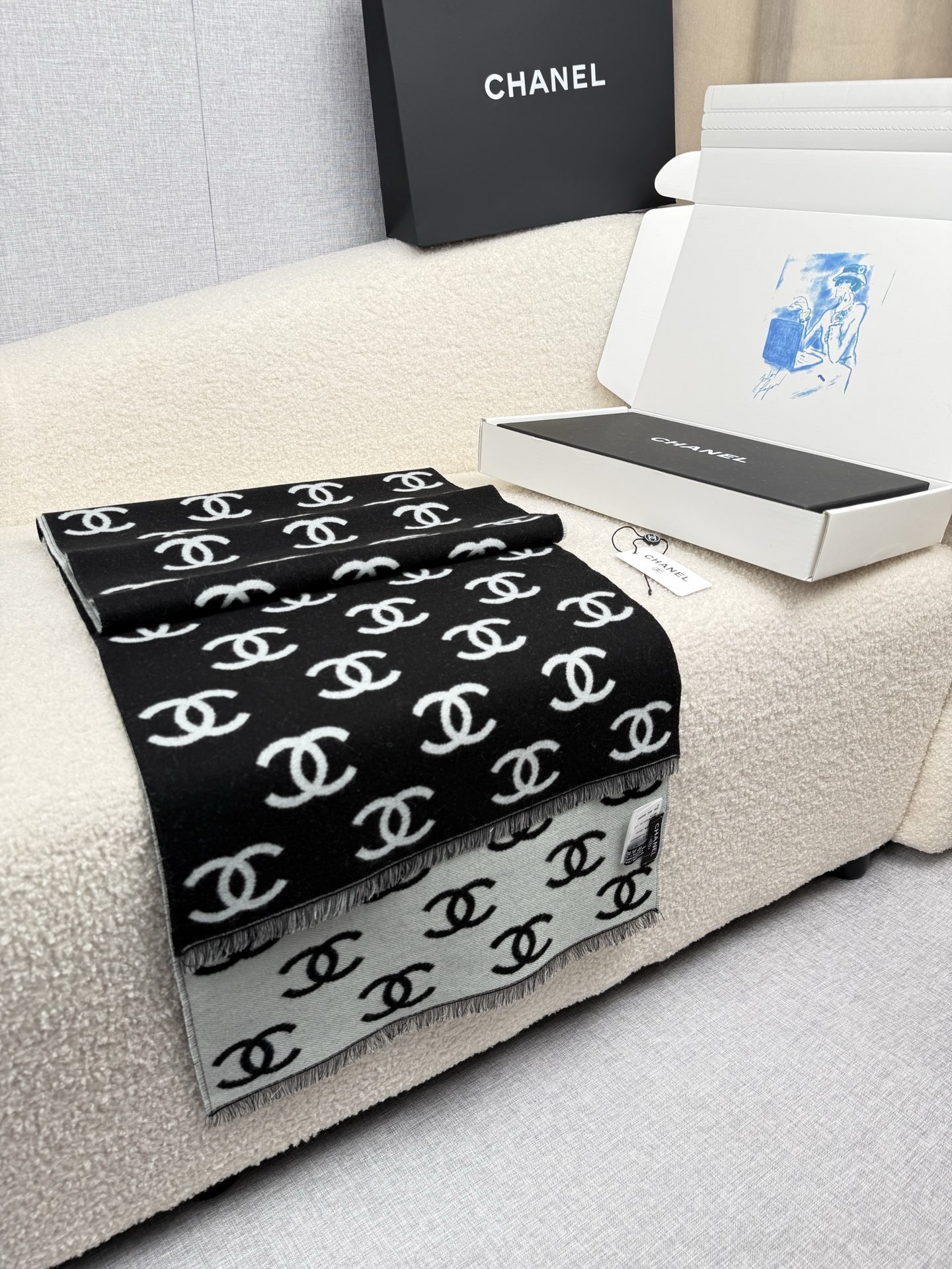 💰。C家。【黑白】【高版！专柜1:1原版复刻！！】认准专柜标！品质1:1保证产品质量！！真香系列！cha