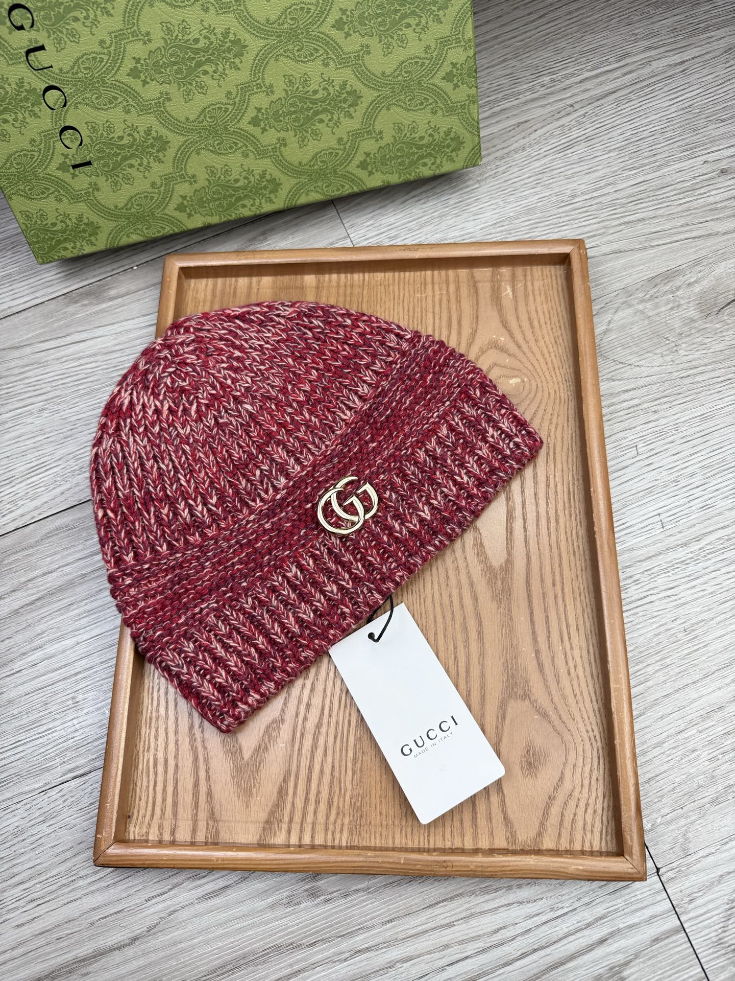 。G家。福利！【细毛线针织单帽】新款上架，特别实惠的一个系列帽子，面料：细毛线。密度紧致！毛线针织面料手