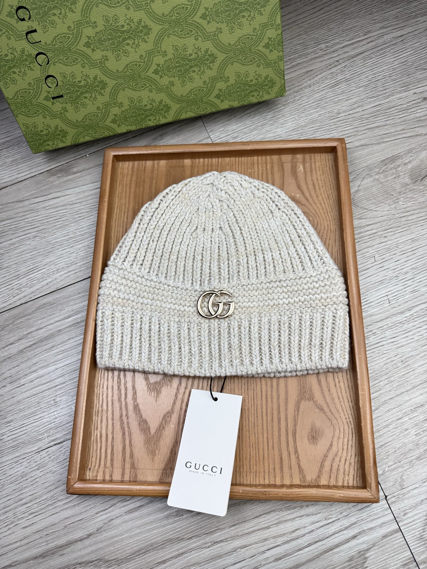 。G家。福利！【细毛线针织单帽】新款上架，特别实惠的一个系列帽子，面料：细毛线。密度紧致！毛线针织面料手