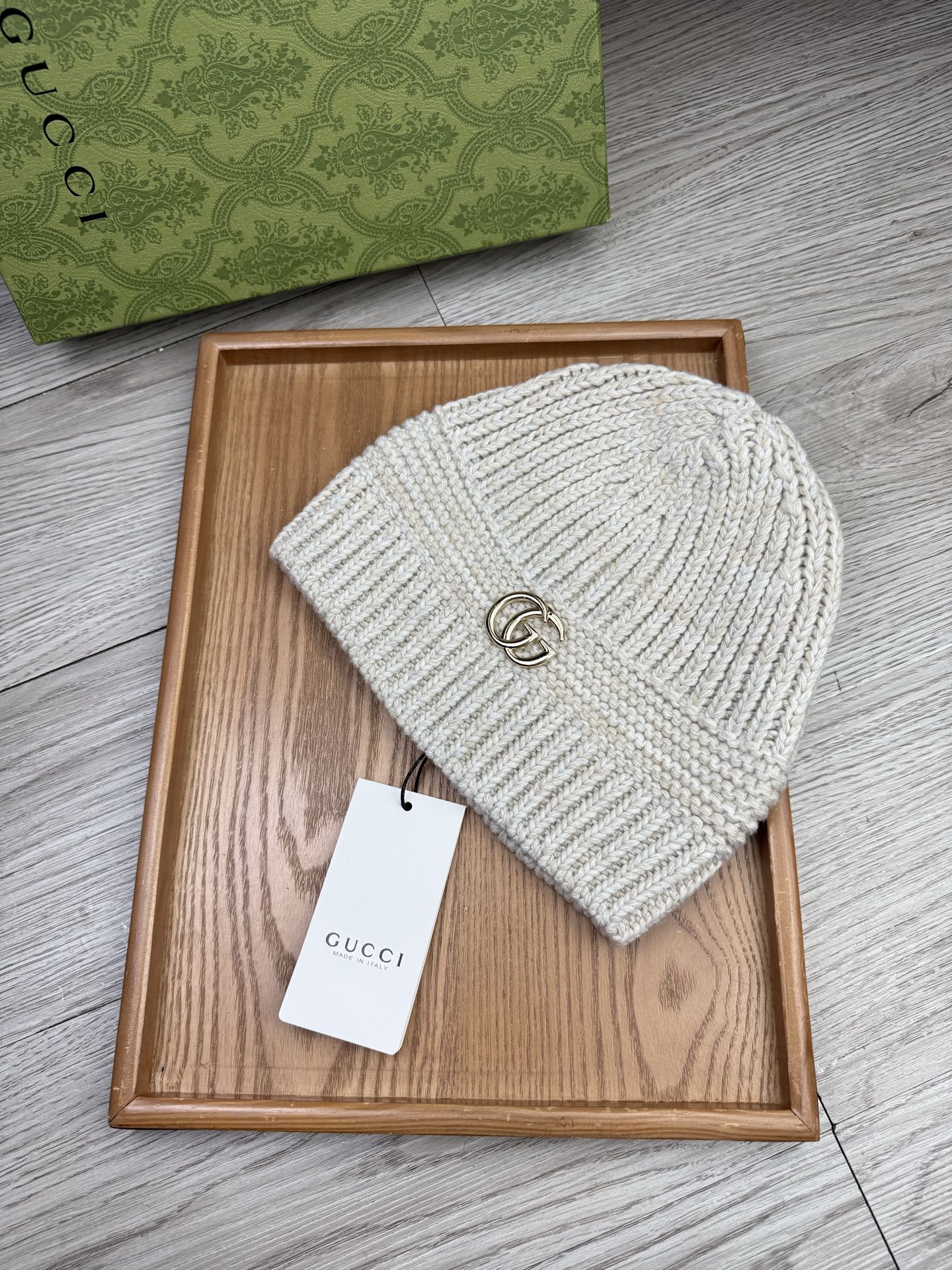 。G家。福利！【细毛线针织单帽】新款上架，特别实惠的一个系列帽子，面料：细毛线。密度紧致！毛线针织面料手