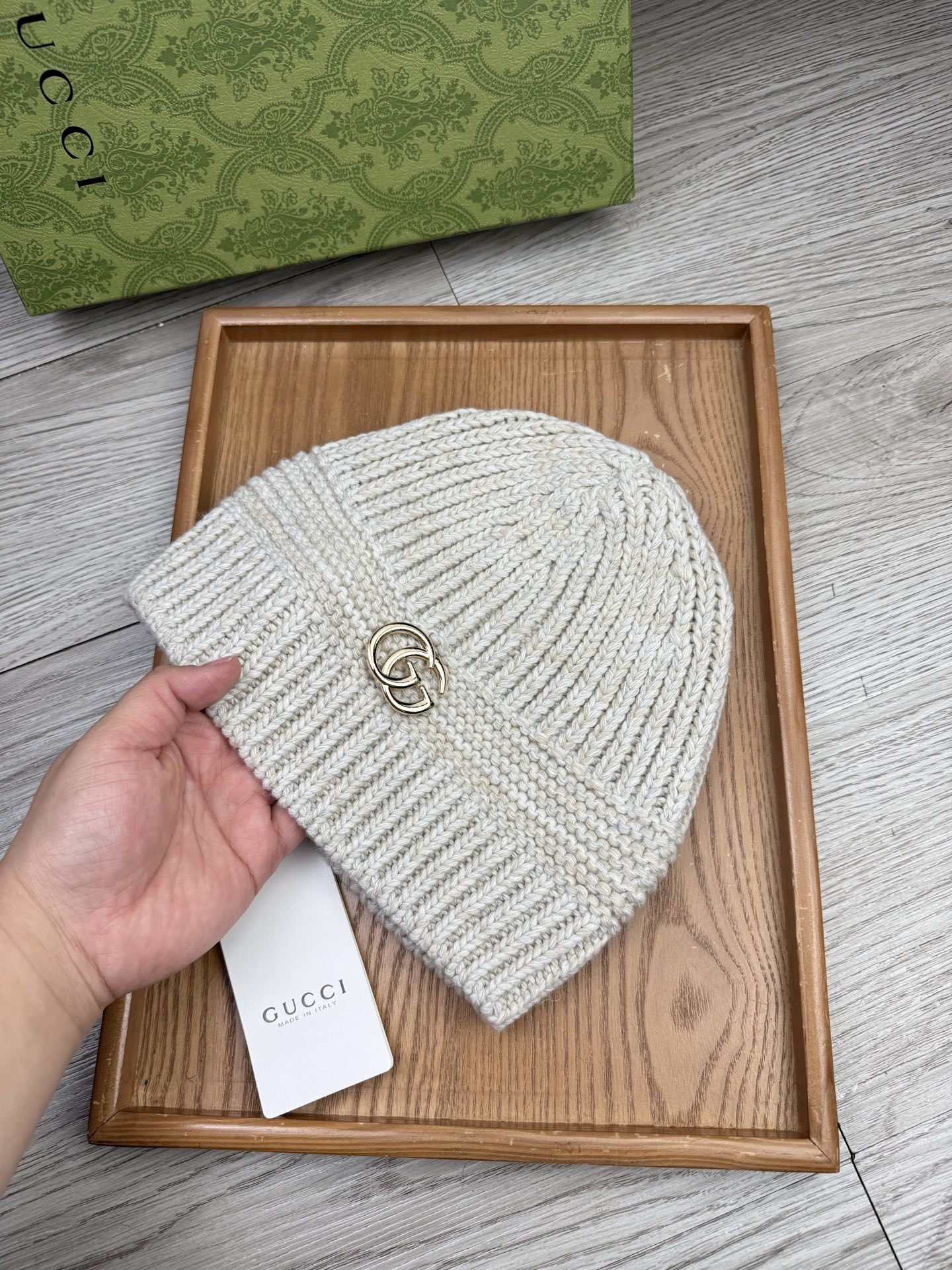 。G家。福利！【细毛线针织单帽】新款上架，特别实惠的一个系列帽子，面料：细毛线。密度紧致！毛线针织面料手