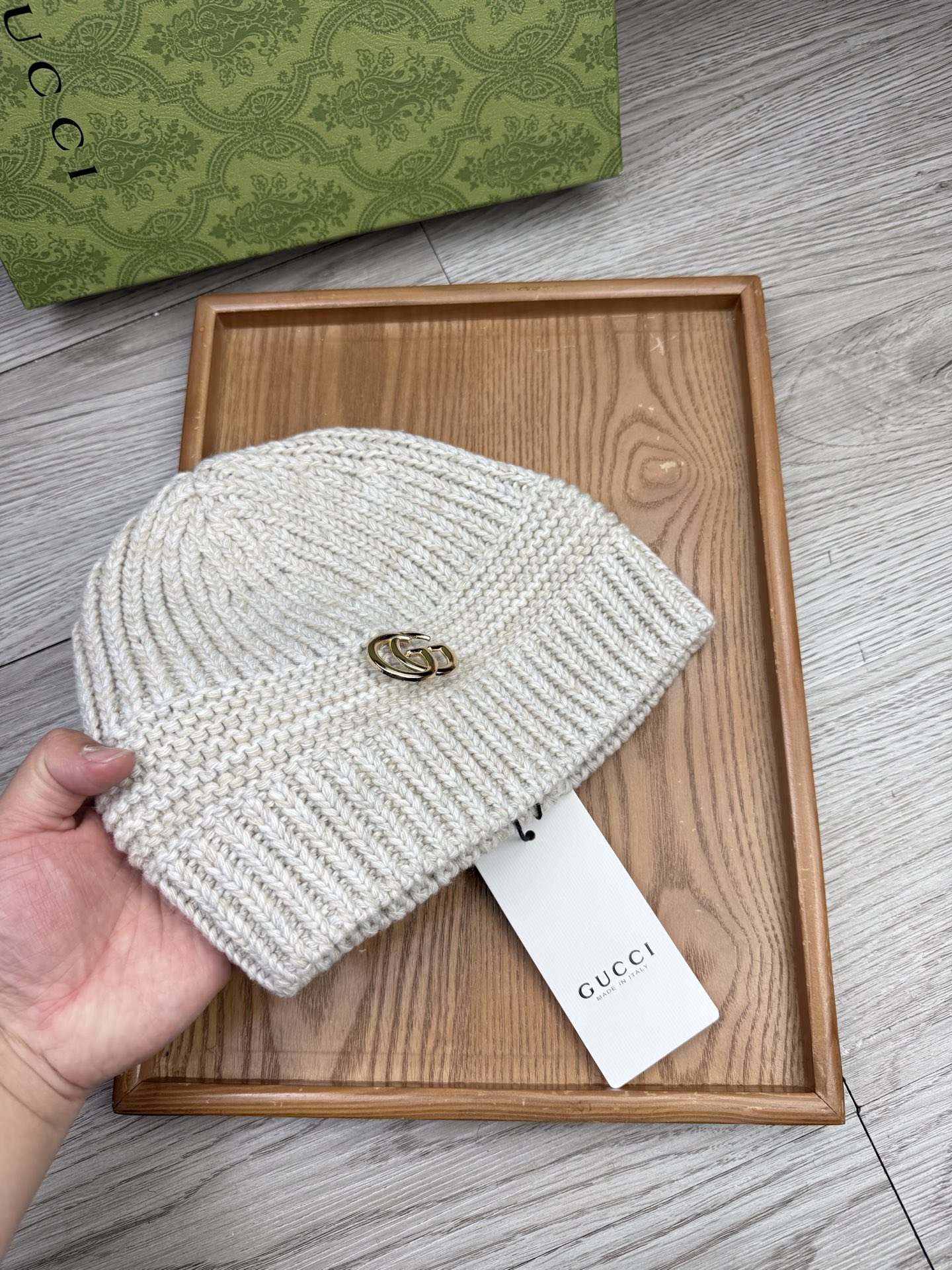 。G家。福利！【细毛线针织单帽】新款上架，特别实惠的一个系列帽子，面料：细毛线。密度紧致！毛线针织面料手