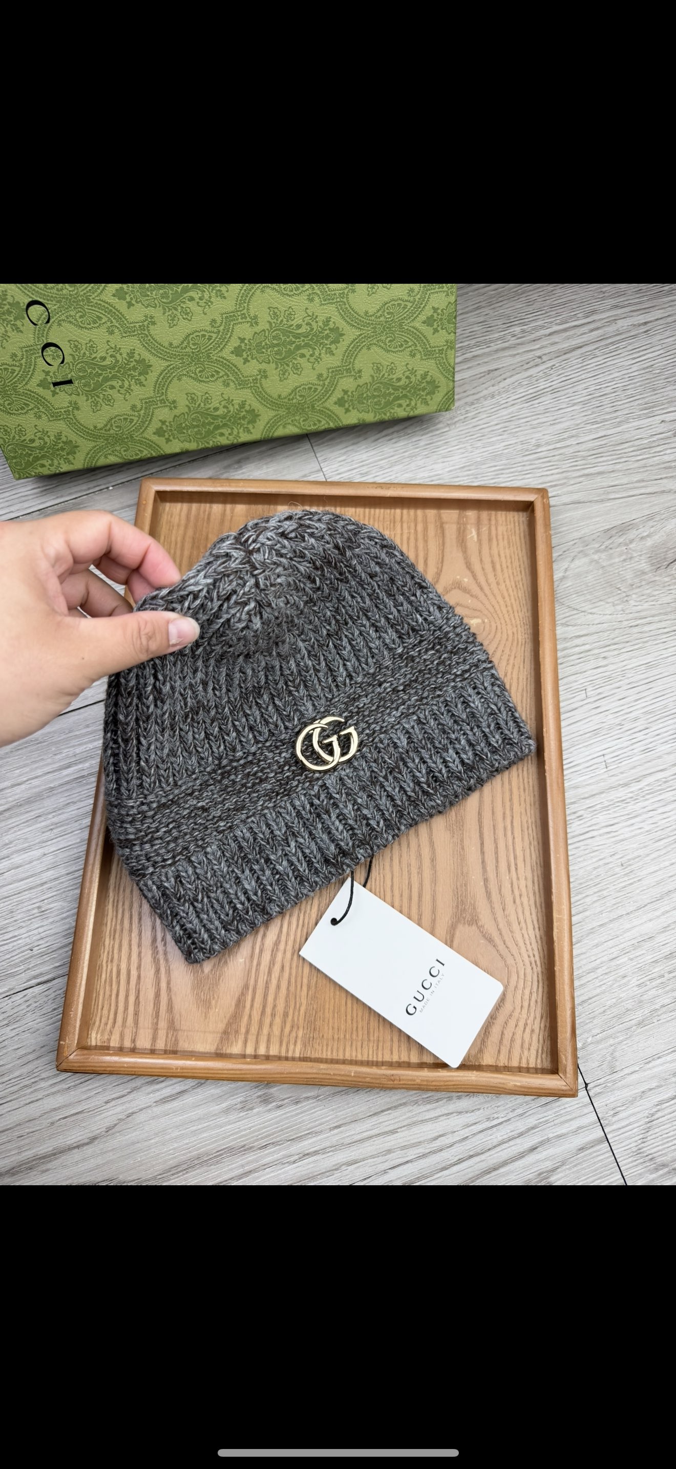 。G家。福利！【细毛线针织单帽】新款上架，特别实惠的一个系列帽子，面料：细毛线。密度紧致！毛线针织面料手