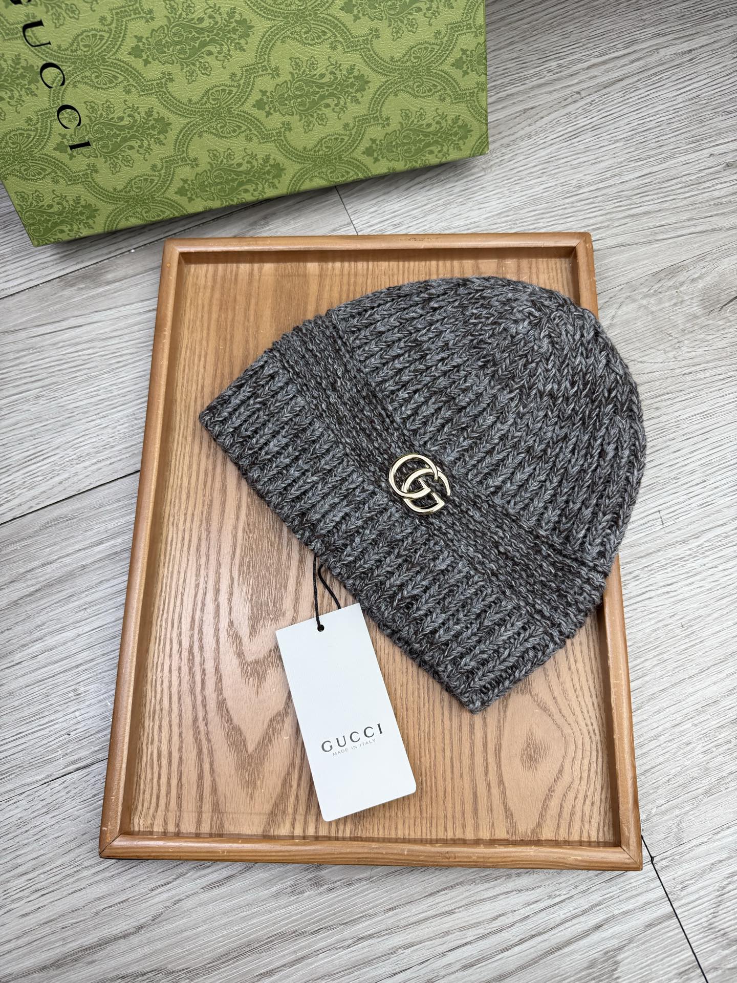 。G家。福利！【细毛线针织单帽】新款上架，特别实惠的一个系列帽子，面料：细毛线。密度紧致！毛线针织面料手