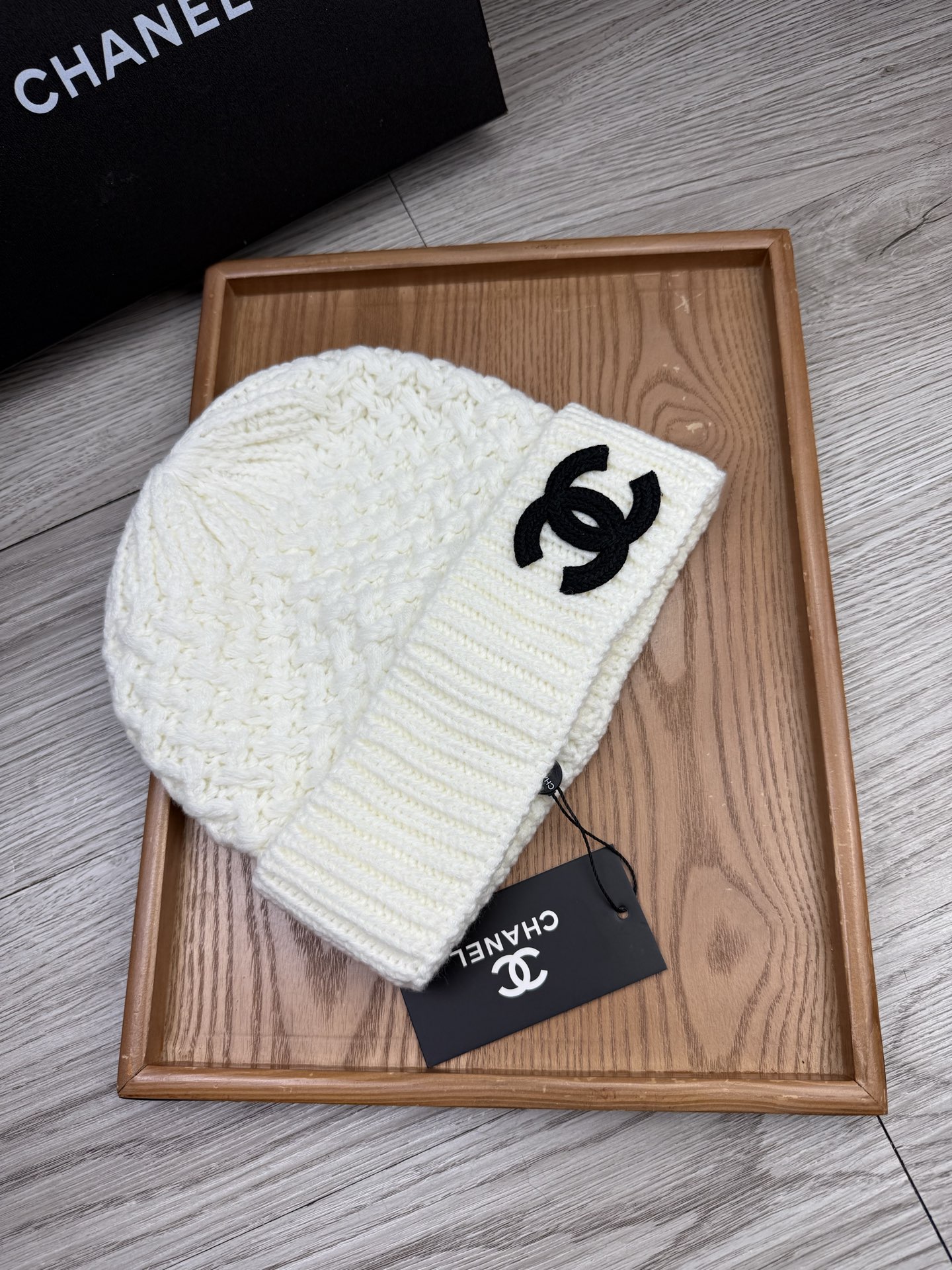 。C家。福利！【细毛线针织单帽】新款上架，特别实惠的一个系列帽子，面料：细毛线。密度紧致！毛线针织面料手