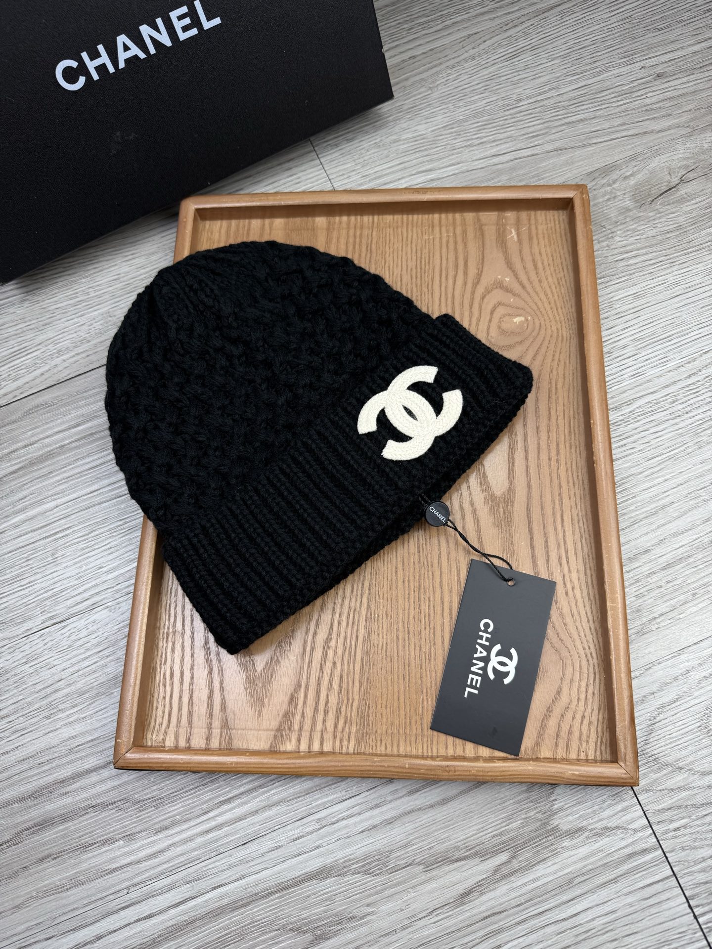 。C家。福利！【细毛线针织单帽】新款上架，特别实惠的一个系列帽子，面料：细毛线。密度紧致！毛线针织面料手