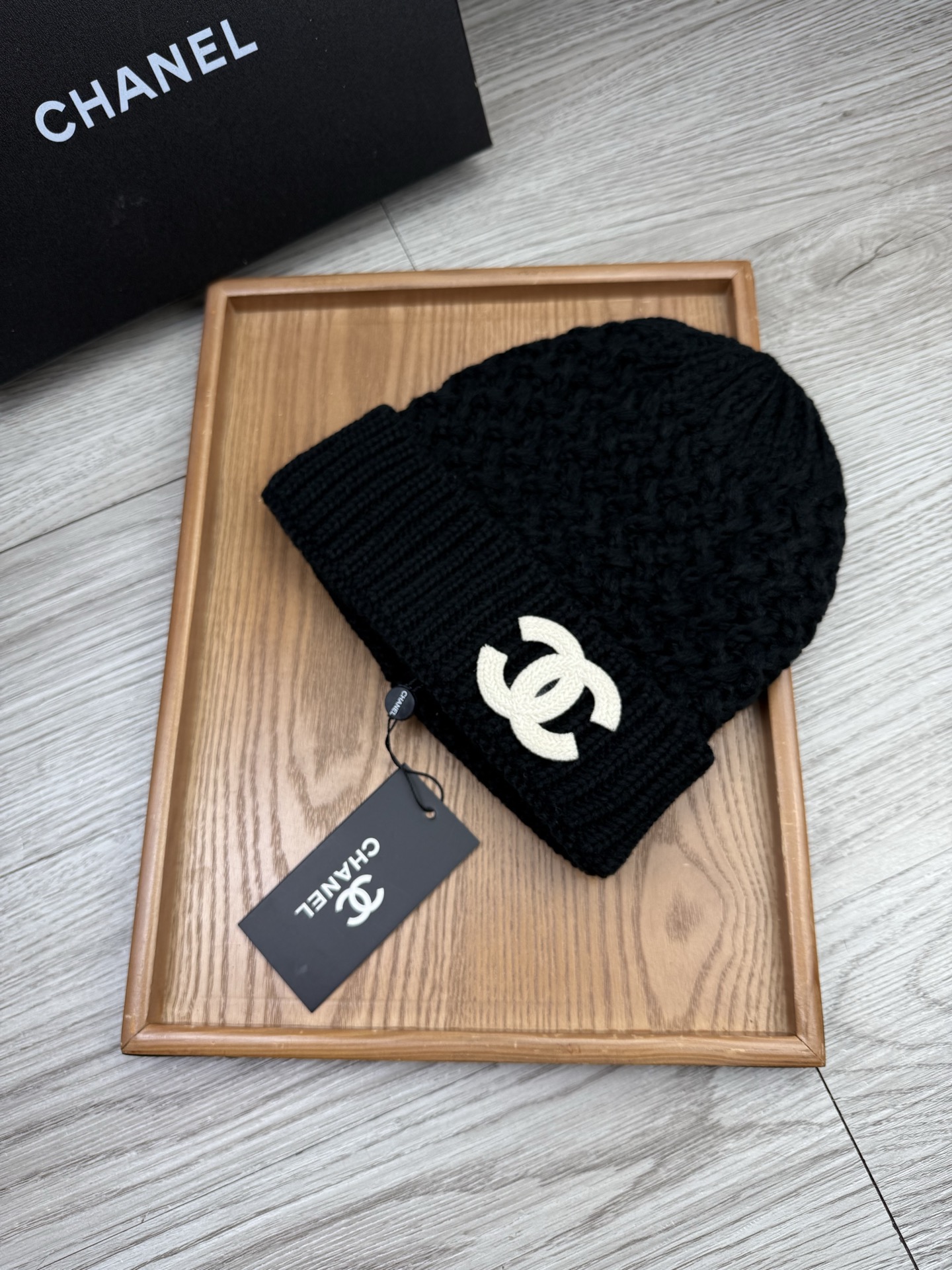 。C家。福利！【细毛线针织单帽】新款上架，特别实惠的一个系列帽子，面料：细毛线。密度紧致！毛线针织面料手