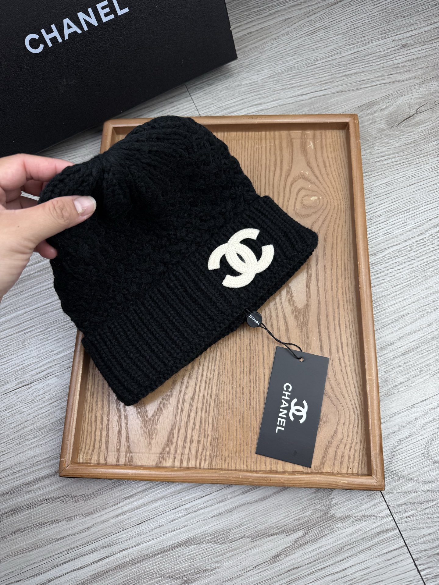 。C家。福利！【细毛线针织单帽】新款上架，特别实惠的一个系列帽子，面料：细毛线。密度紧致！毛线针织面料手