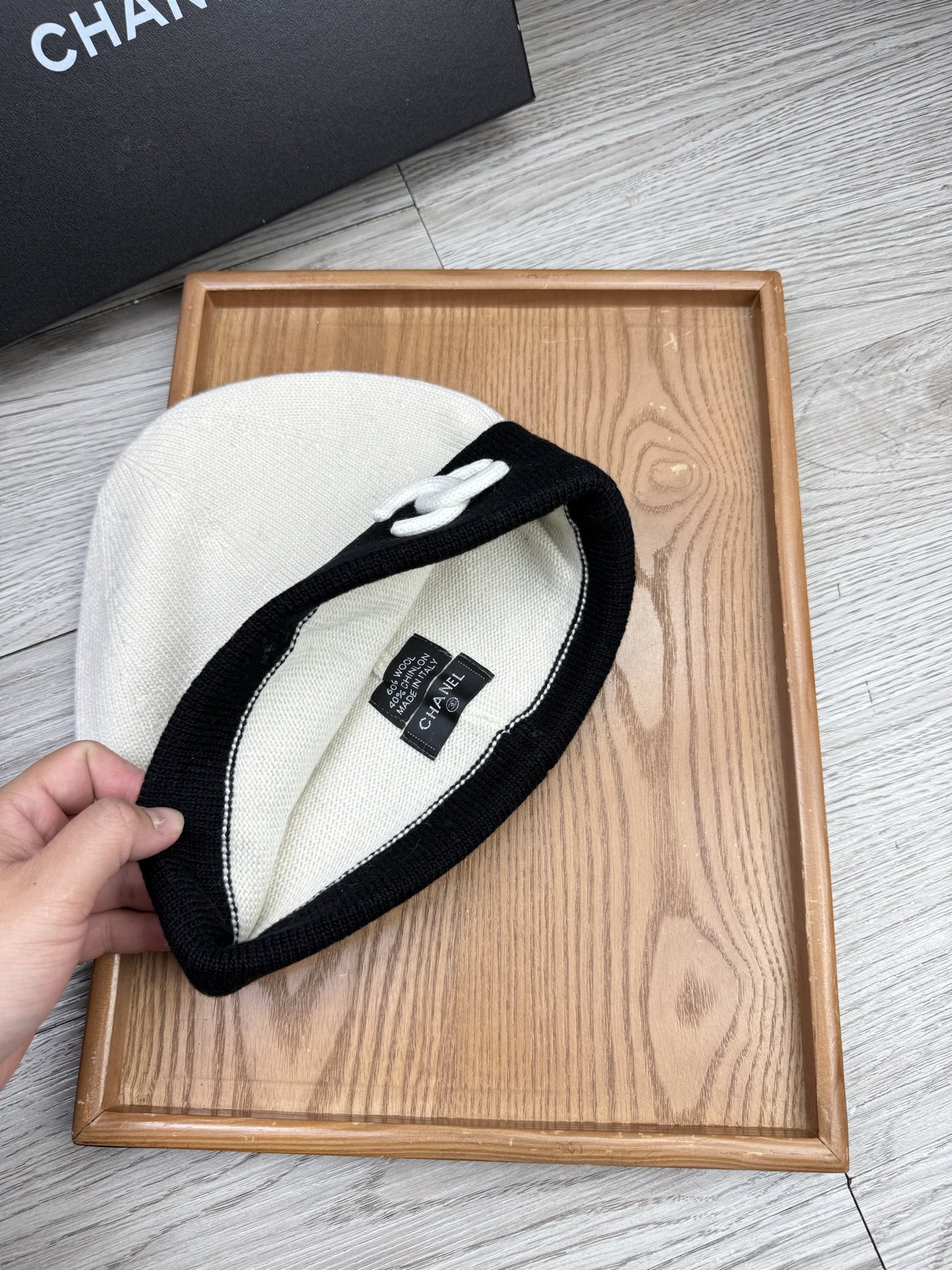 。C家。福利！【细羊毛针织单帽】新款上架，特别实惠的一个系列帽子，面料：细毛线。密度紧致！毛线针织面料手