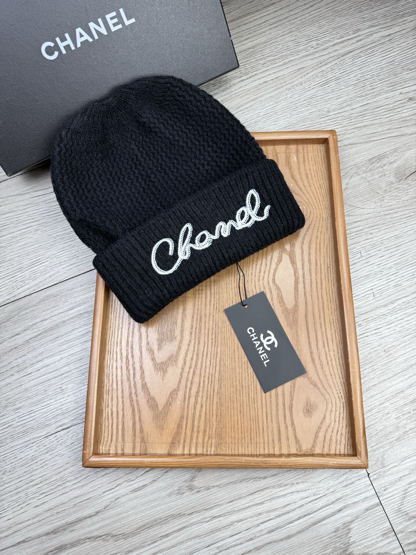 。C家。福利！【细羊毛针织单帽】新款上架，特别实惠的一个系列帽子，面料：细毛线。密度紧致！毛线针织面料手