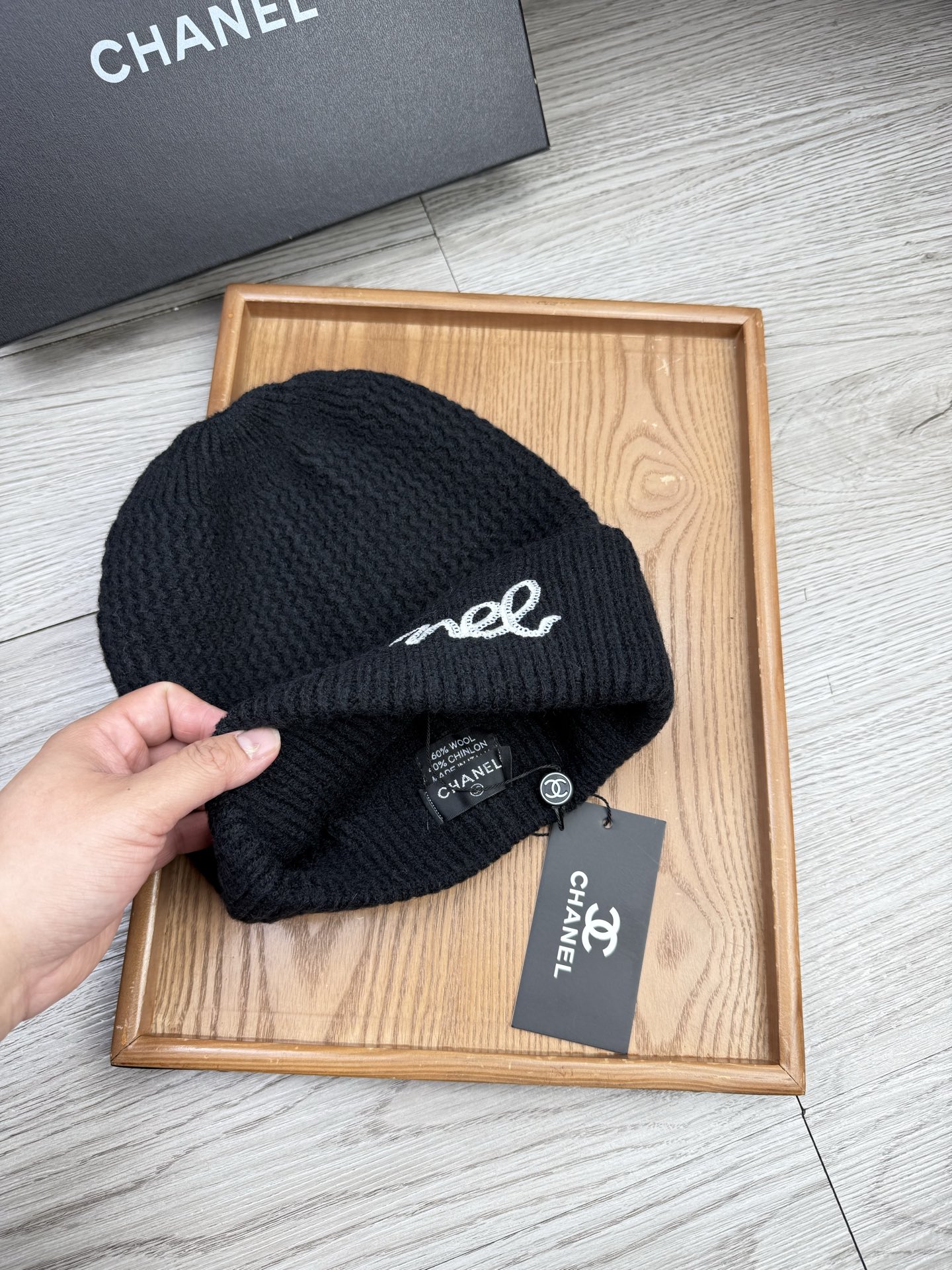 。C家。福利！【细羊毛针织单帽】新款上架，特别实惠的一个系列帽子，面料：细毛线。密度紧致！毛线针织面料手