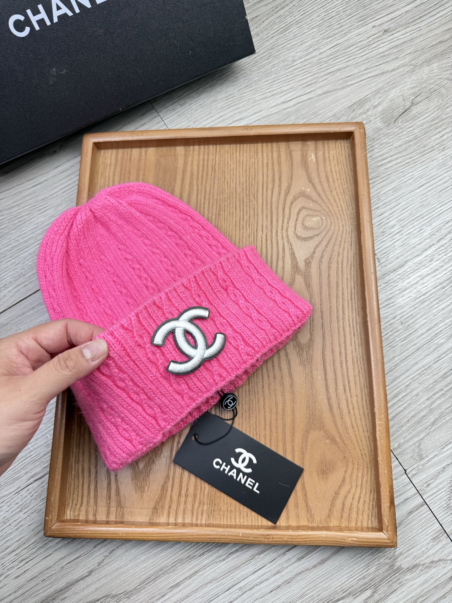 。C家。福利！【细毛线针织单帽】新款上架，特别实惠的一个系列帽子，面料：细毛线。密度紧致！毛线针织面料手