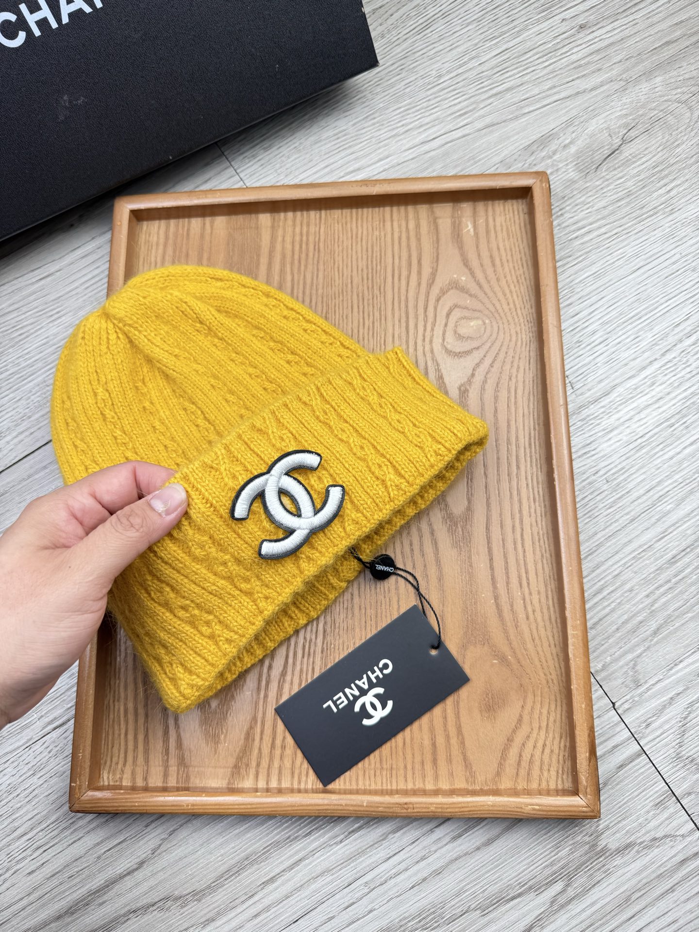 。C家。福利！【细毛线针织单帽】新款上架，特别实惠的一个系列帽子，面料：细毛线。密度紧致！毛线针织面料手