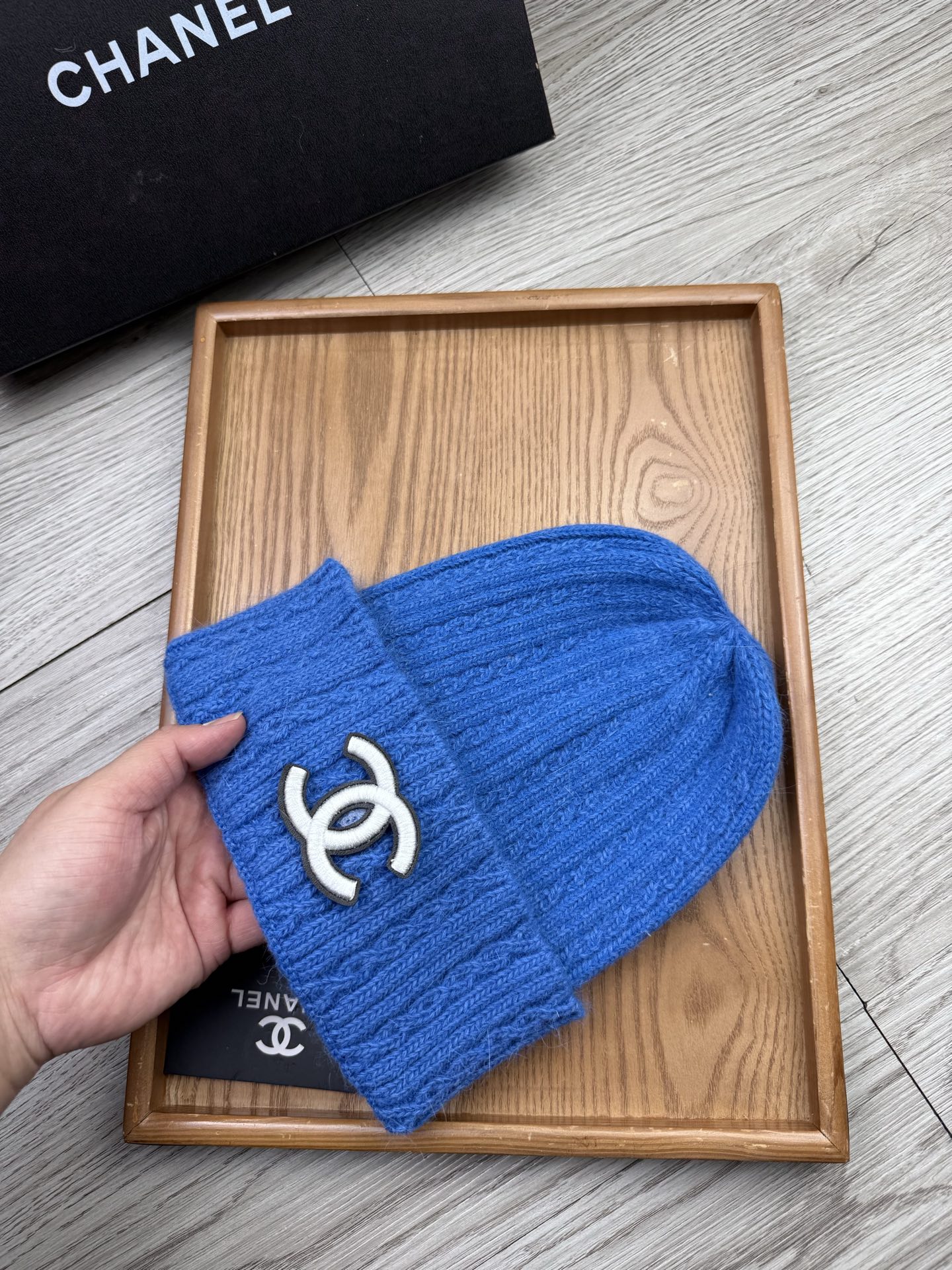 。C家。福利！【细毛线针织单帽】新款上架，特别实惠的一个系列帽子，面料：细毛线。密度紧致！毛线针织面料手