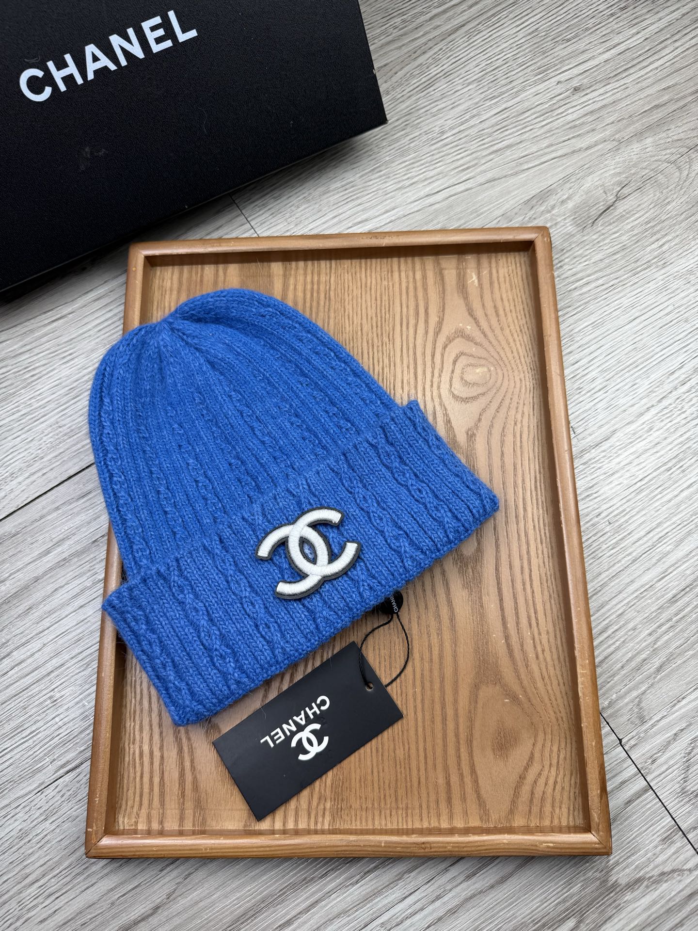 。C家。福利！【细毛线针织单帽】新款上架，特别实惠的一个系列帽子，面料：细毛线。密度紧致！毛线针织面料手