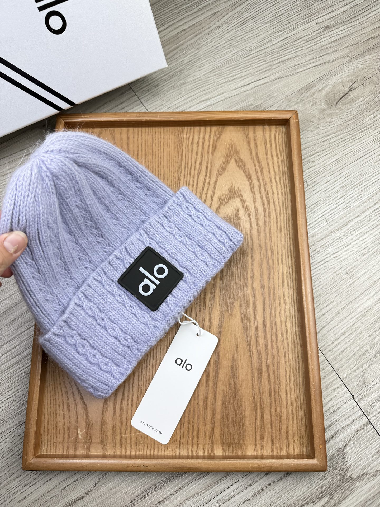 。AL0。福利！【细毛线针织单帽】新款上架，特别实惠的一个系列帽子，面料：细毛线。密度紧致！毛线针织面料