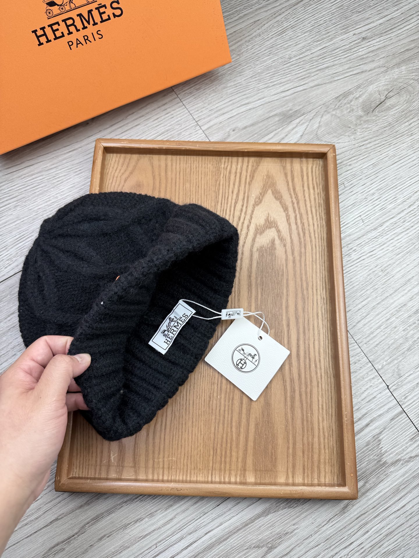 。H家。福利！【细毛线针织单帽】新款上架，特别实惠的一个系列帽子，面料：细毛线。密度紧致！毛线针织面料手