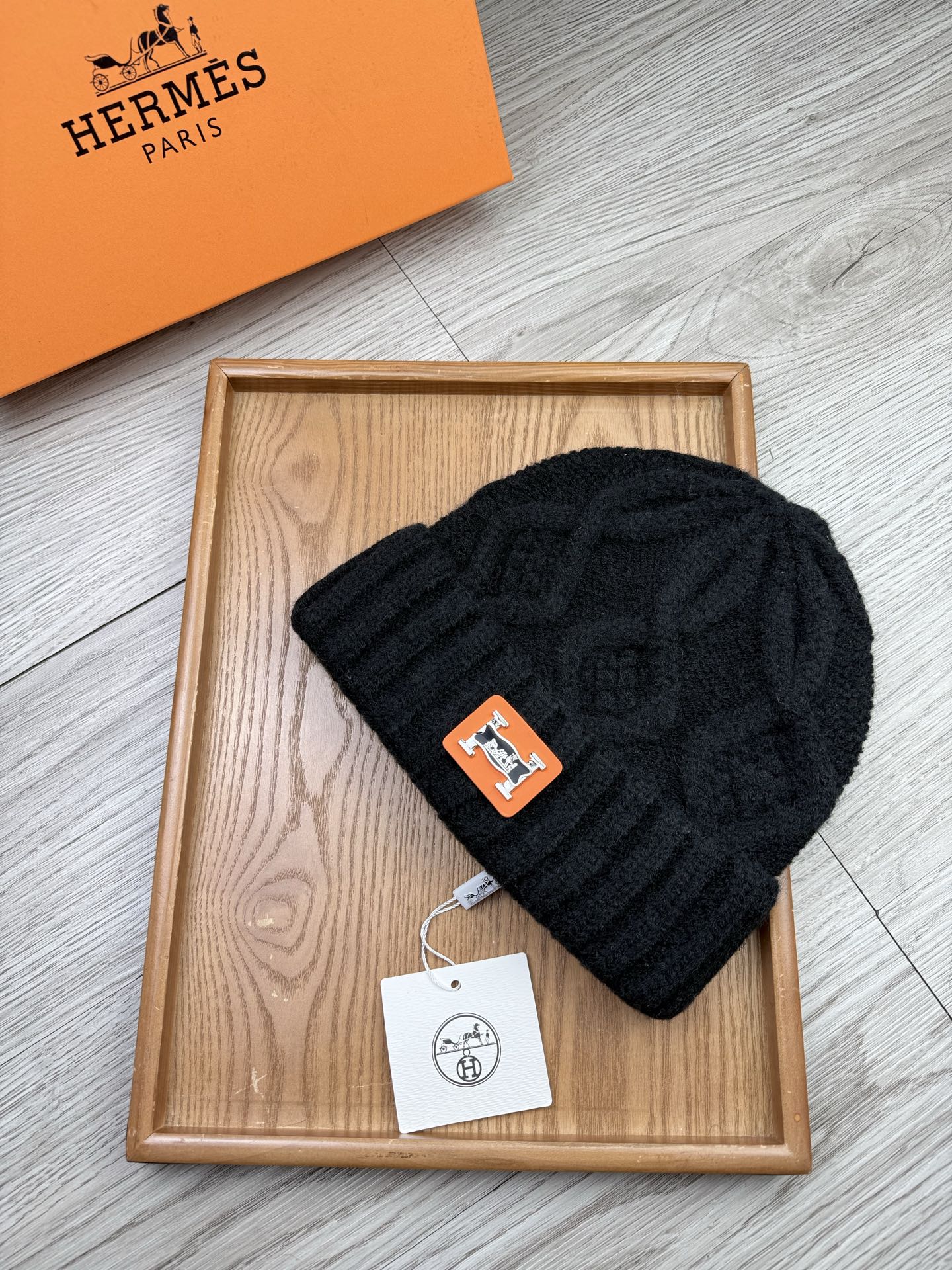 。H家。福利！【细毛线针织单帽】新款上架，特别实惠的一个系列帽子，面料：细毛线。密度紧致！毛线针织面料手