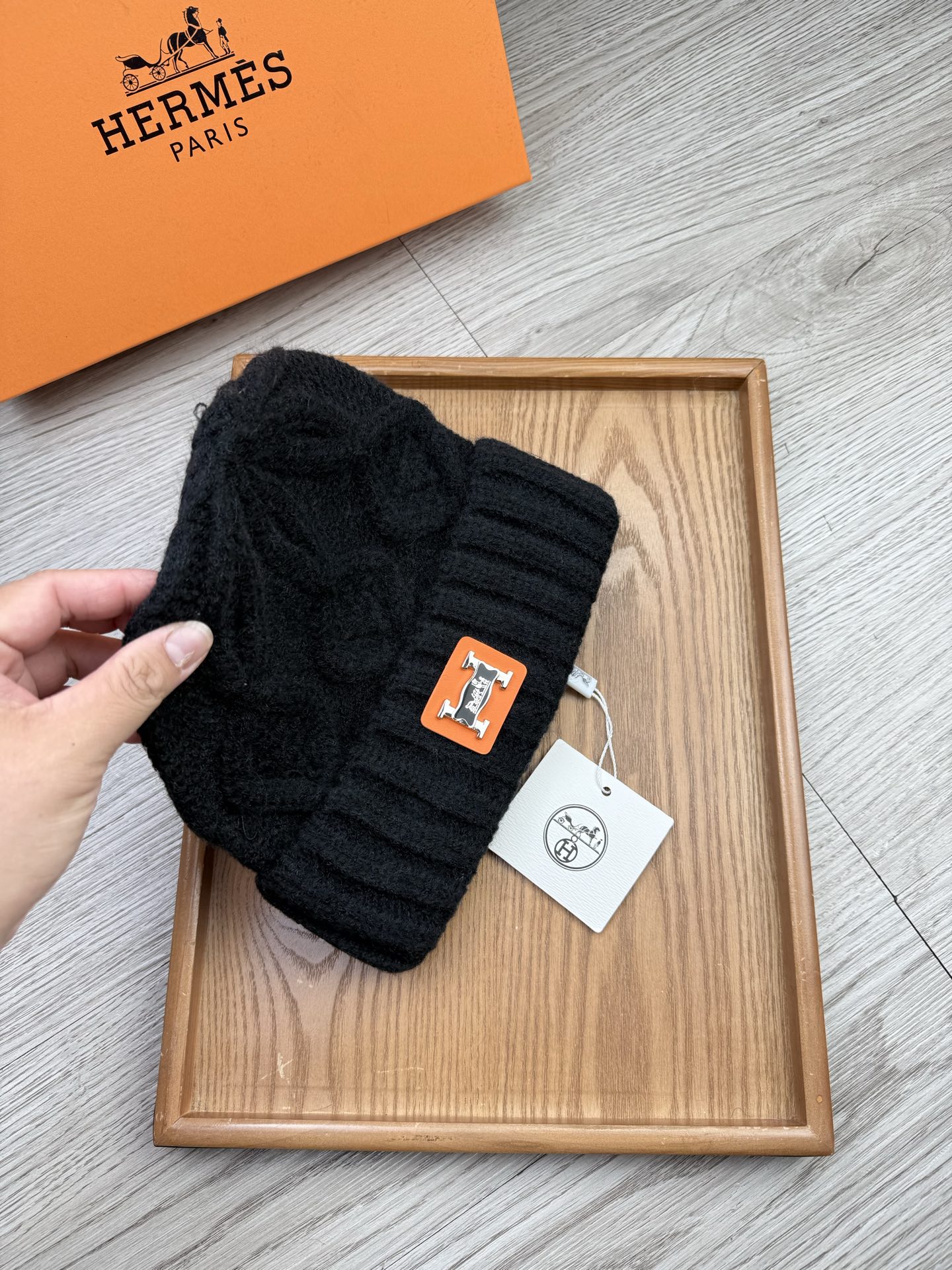 。H家。福利！【细毛线针织单帽】新款上架，特别实惠的一个系列帽子，面料：细毛线。密度紧致！毛线针织面料手