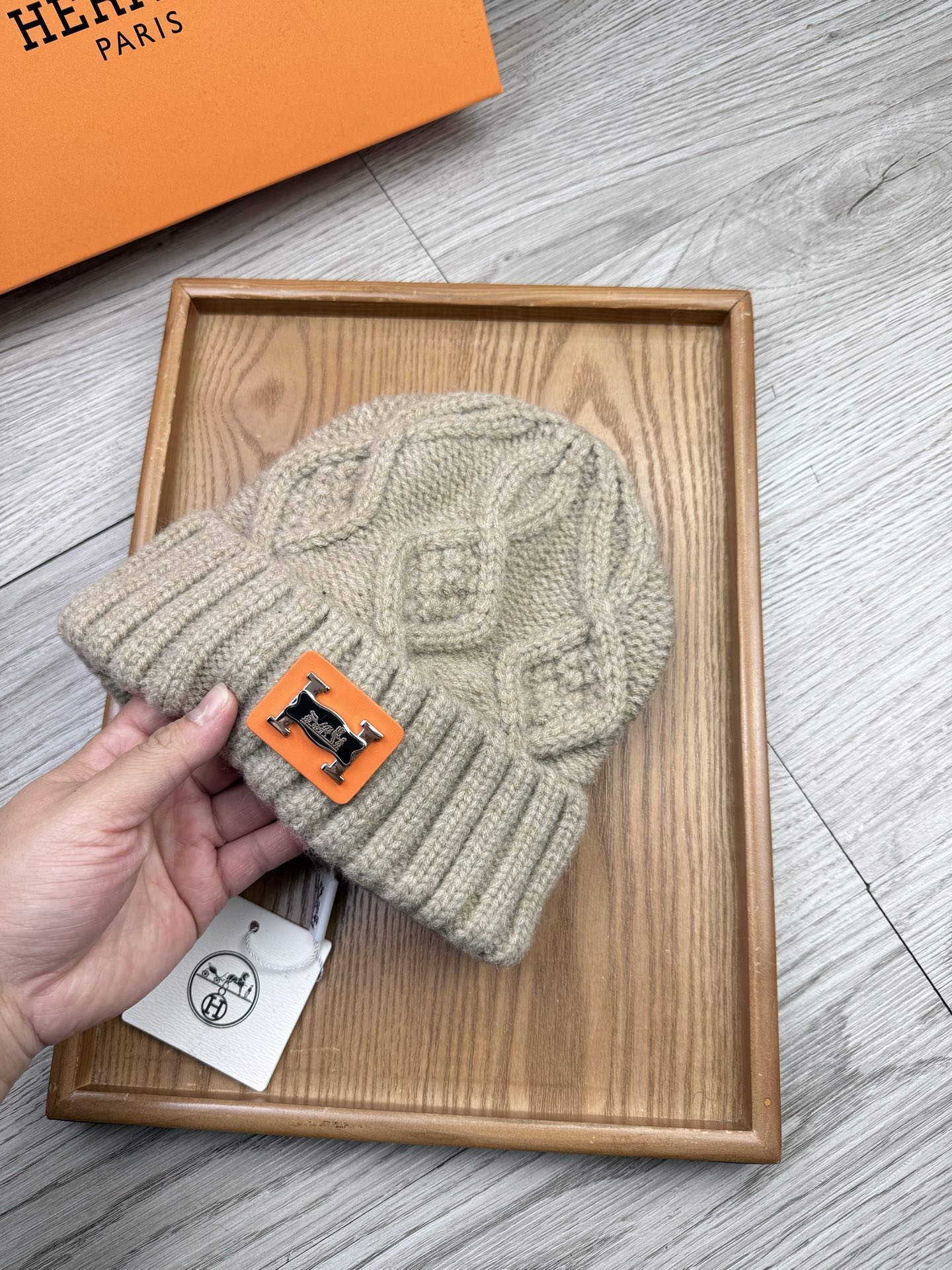 。H家。福利！【细毛线针织单帽】新款上架，特别实惠的一个系列帽子，面料：细毛线。密度紧致！毛线针织面料手