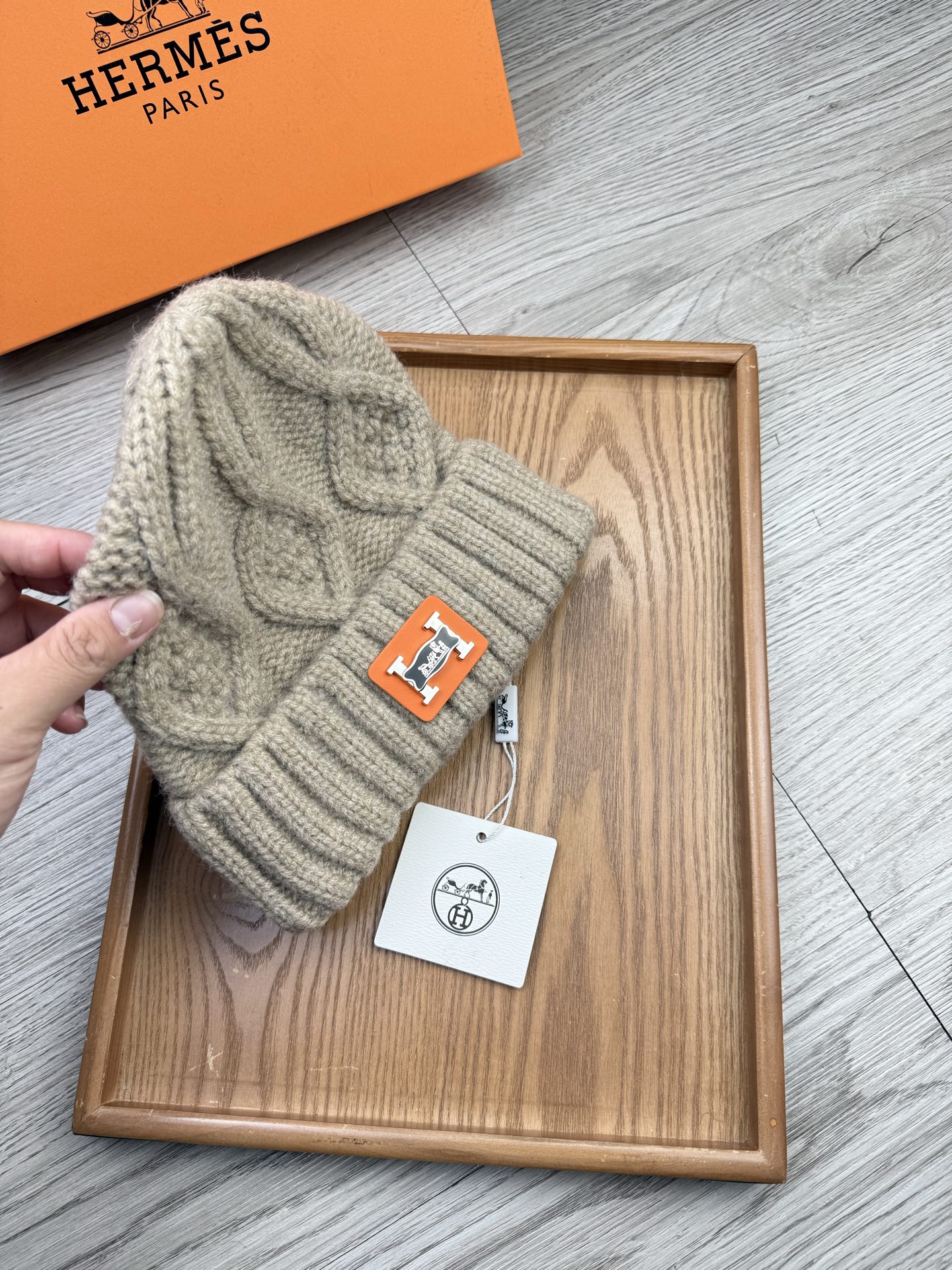 。H家。福利！【细毛线针织单帽】新款上架，特别实惠的一个系列帽子，面料：细毛线。密度紧致！毛线针织面料手