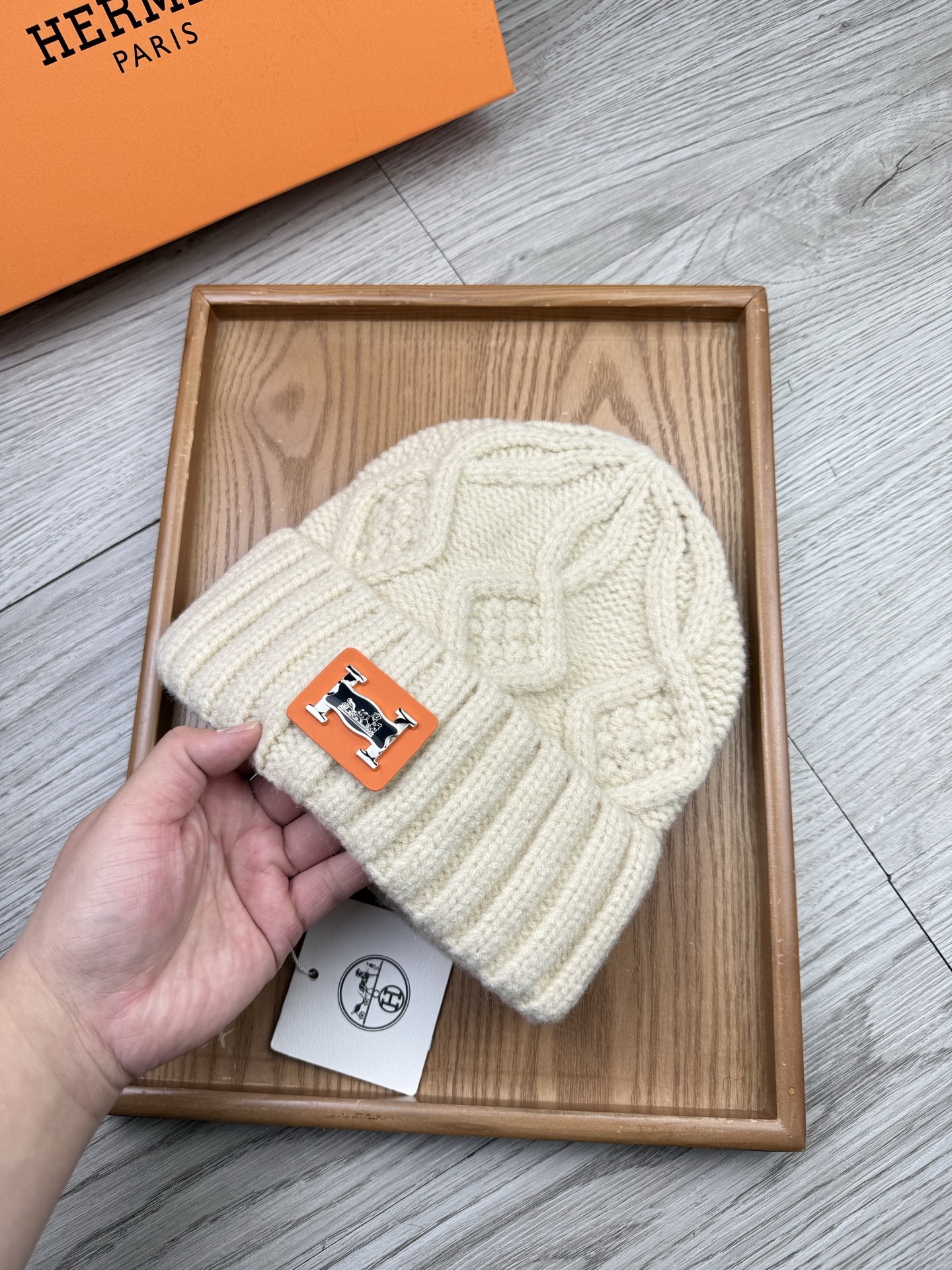 。H家。福利！【细毛线针织单帽】新款上架，特别实惠的一个系列帽子，面料：细毛线。密度紧致！毛线针织面料手