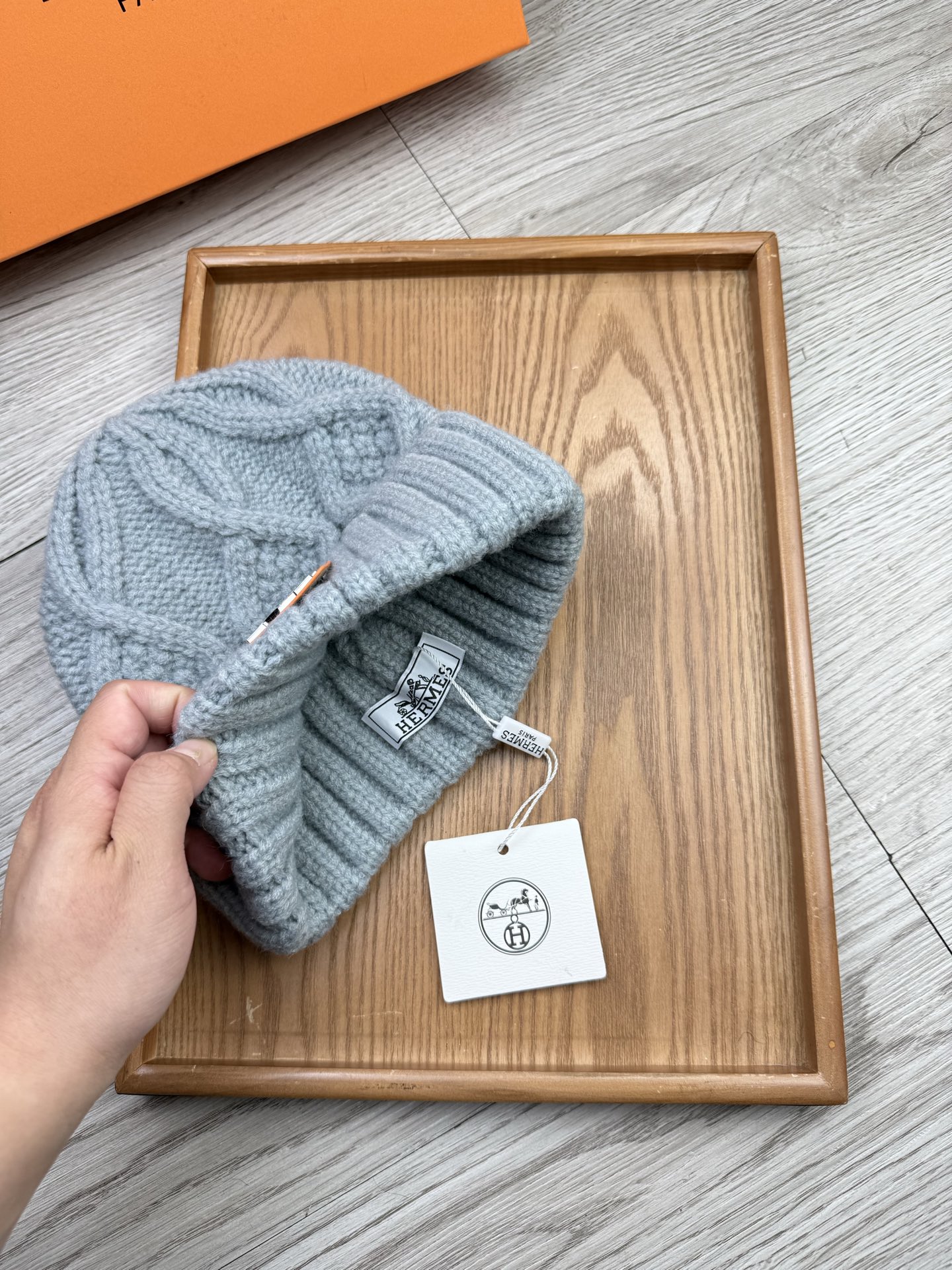 。H家。福利！【细毛线针织单帽】新款上架，特别实惠的一个系列帽子，面料：细毛线。密度紧致！毛线针织面料手