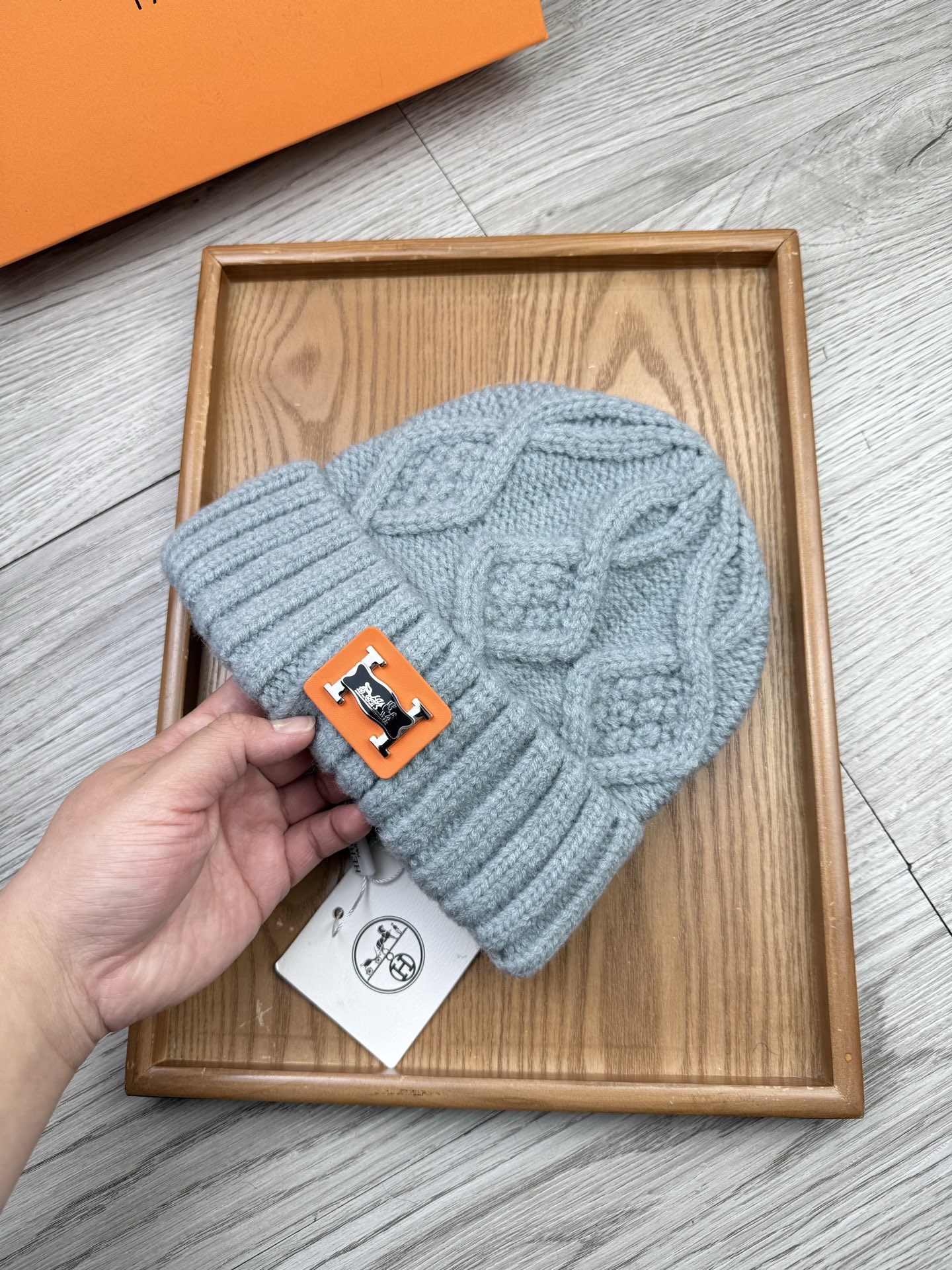 。H家。福利！【细毛线针织单帽】新款上架，特别实惠的一个系列帽子，面料：细毛线。密度紧致！毛线针织面料手