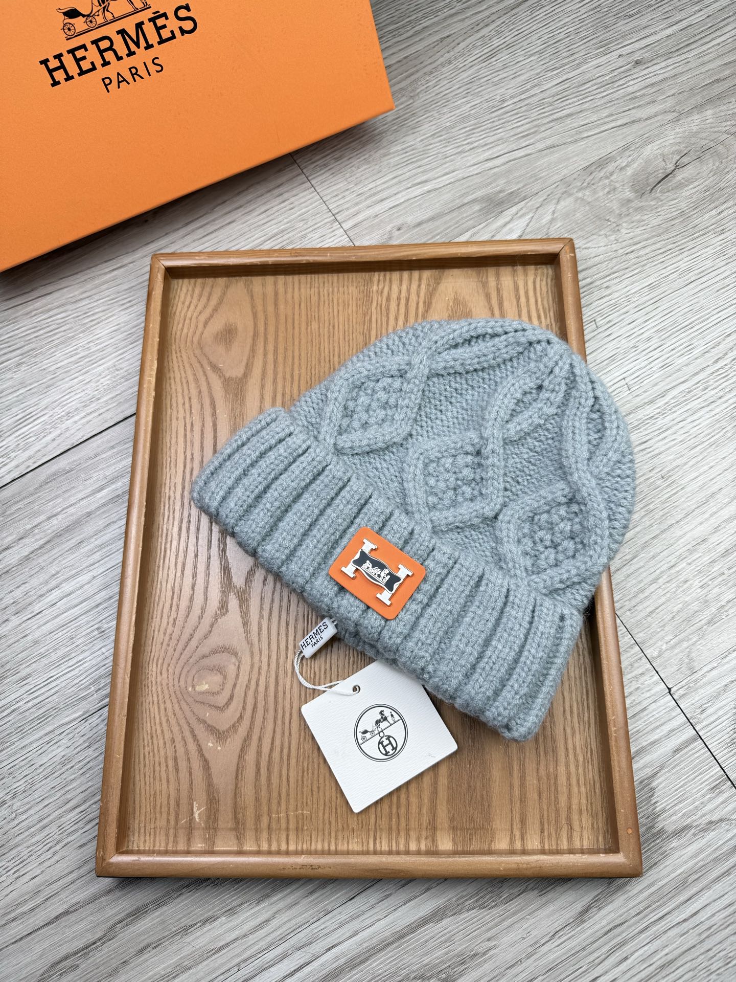 。H家。福利！【细毛线针织单帽】新款上架，特别实惠的一个系列帽子，面料：细毛线。密度紧致！毛线针织面料手