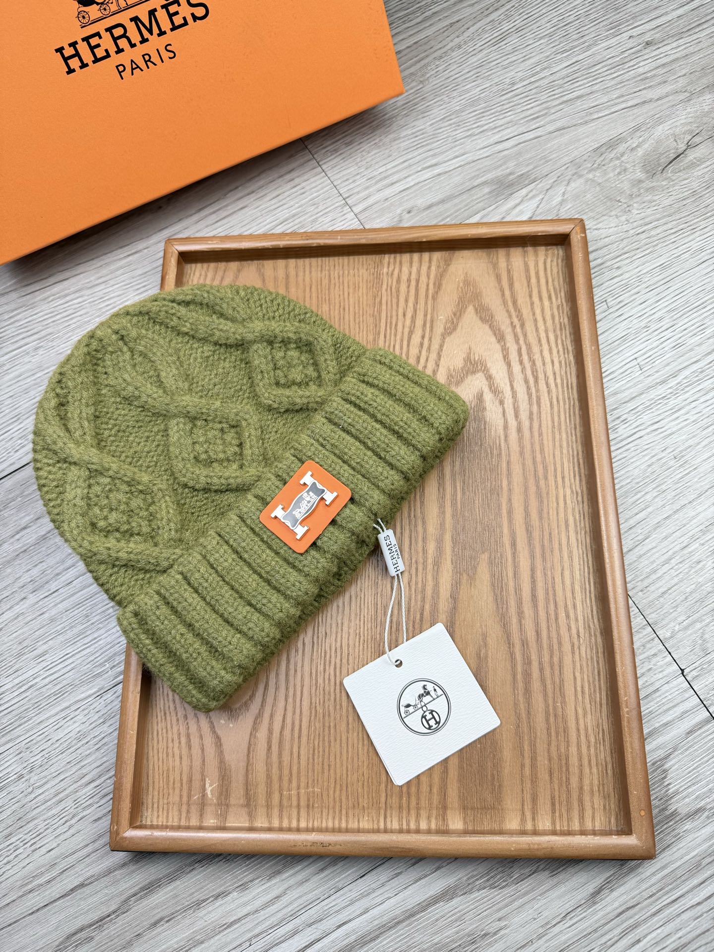 。H家。福利！【细毛线针织单帽】新款上架，特别实惠的一个系列帽子，面料：细毛线。密度紧致！毛线针织面料手