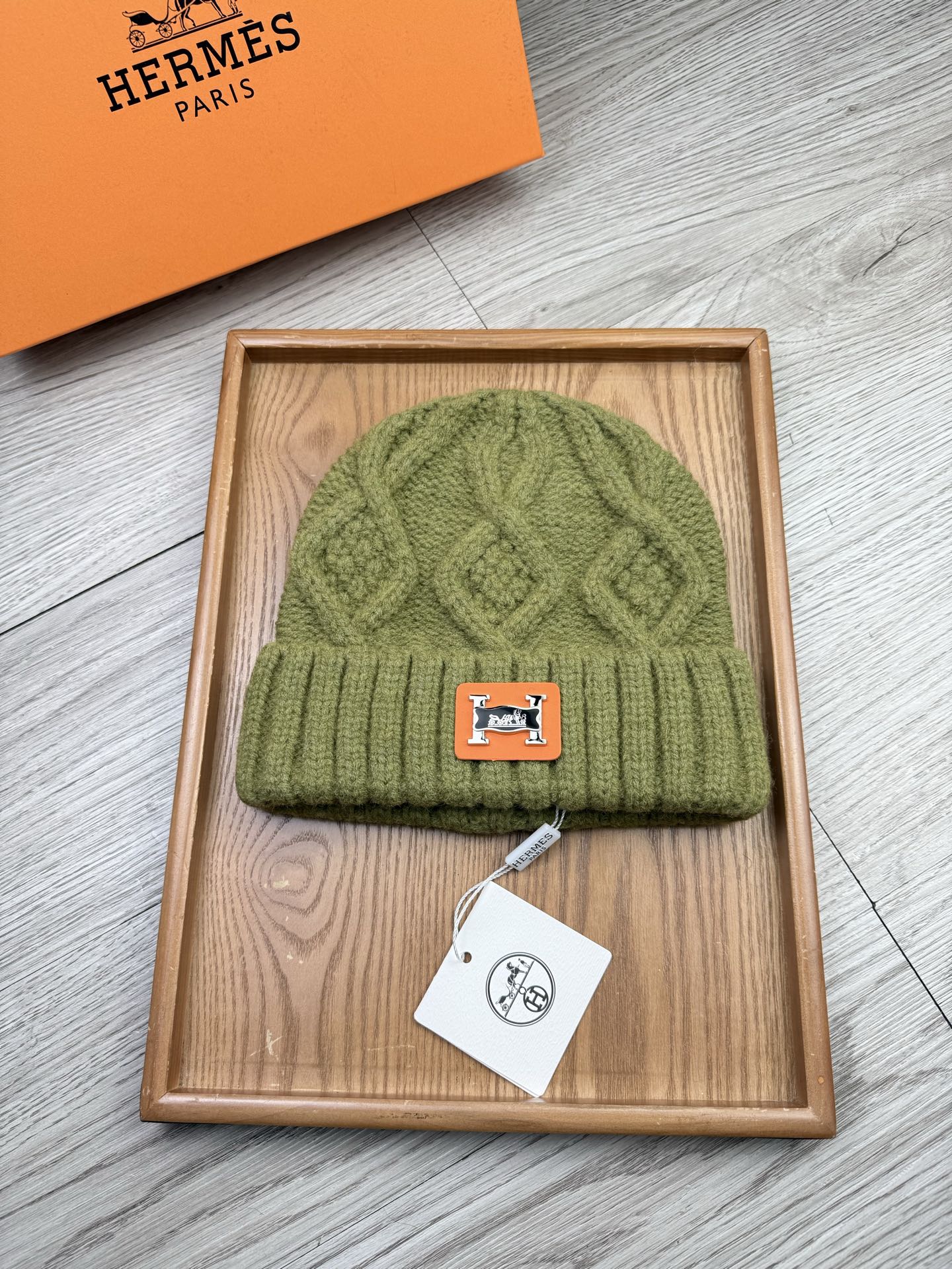 。H家。福利！【细毛线针织单帽】新款上架，特别实惠的一个系列帽子，面料：细毛线。密度紧致！毛线针织面料手