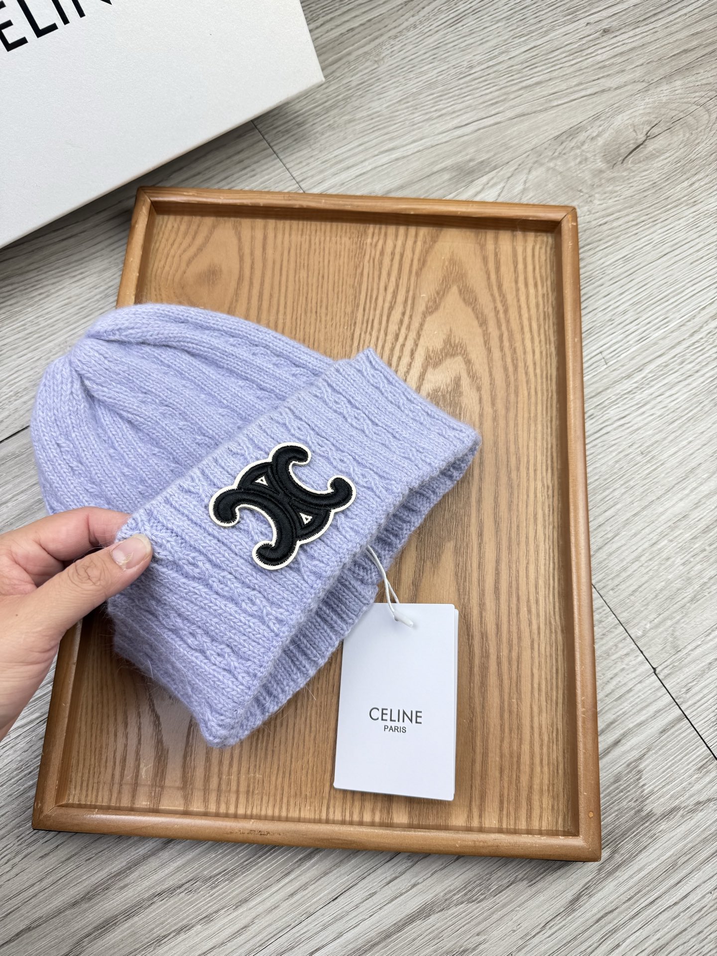 。赛琳。福利！【细毛线针织单帽】新款上架，特别实惠的一个系列帽子，面料：细毛线。密度紧致！毛线针织面料手