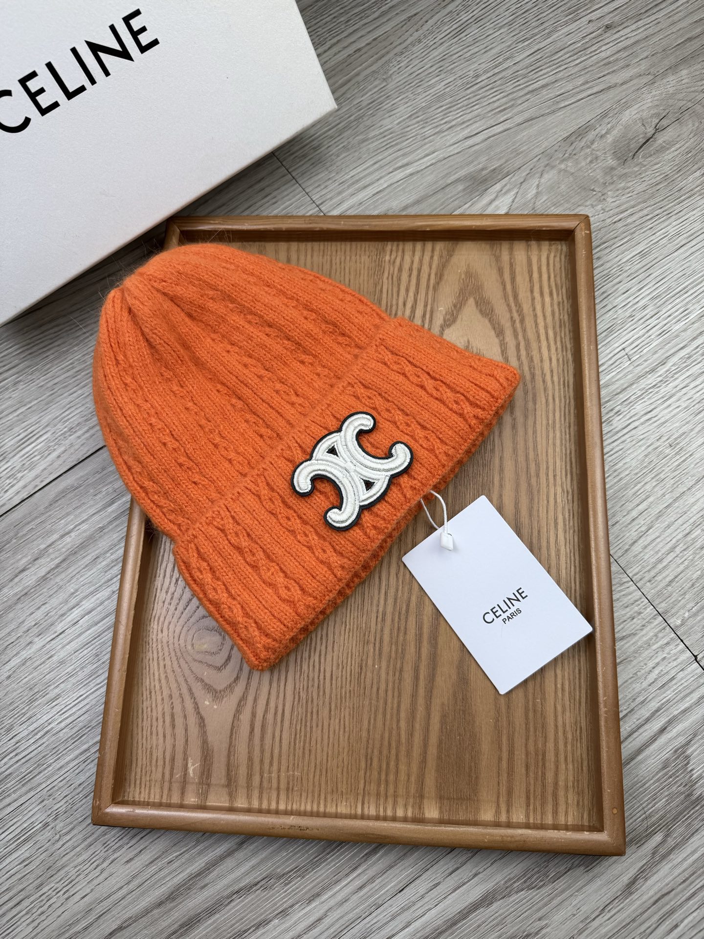 。赛琳。福利！【细毛线针织单帽】新款上架，特别实惠的一个系列帽子，面料：细毛线。密度紧致！毛线针织面料手