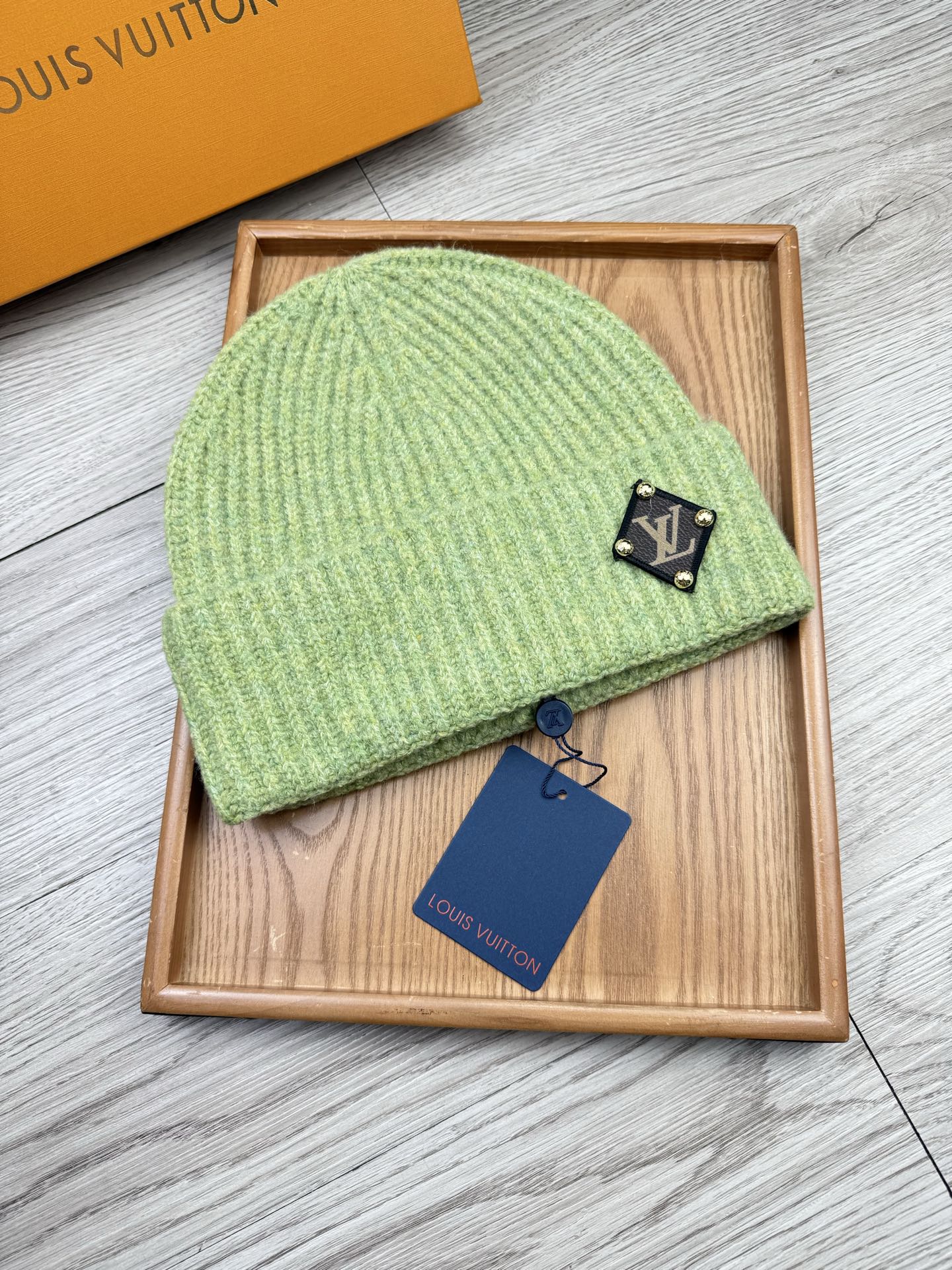 。L家。福利！【细毛线针织单帽】新款上架，特别实惠的一个系列帽子，面料：细毛线。密度紧致！毛线针织面料手