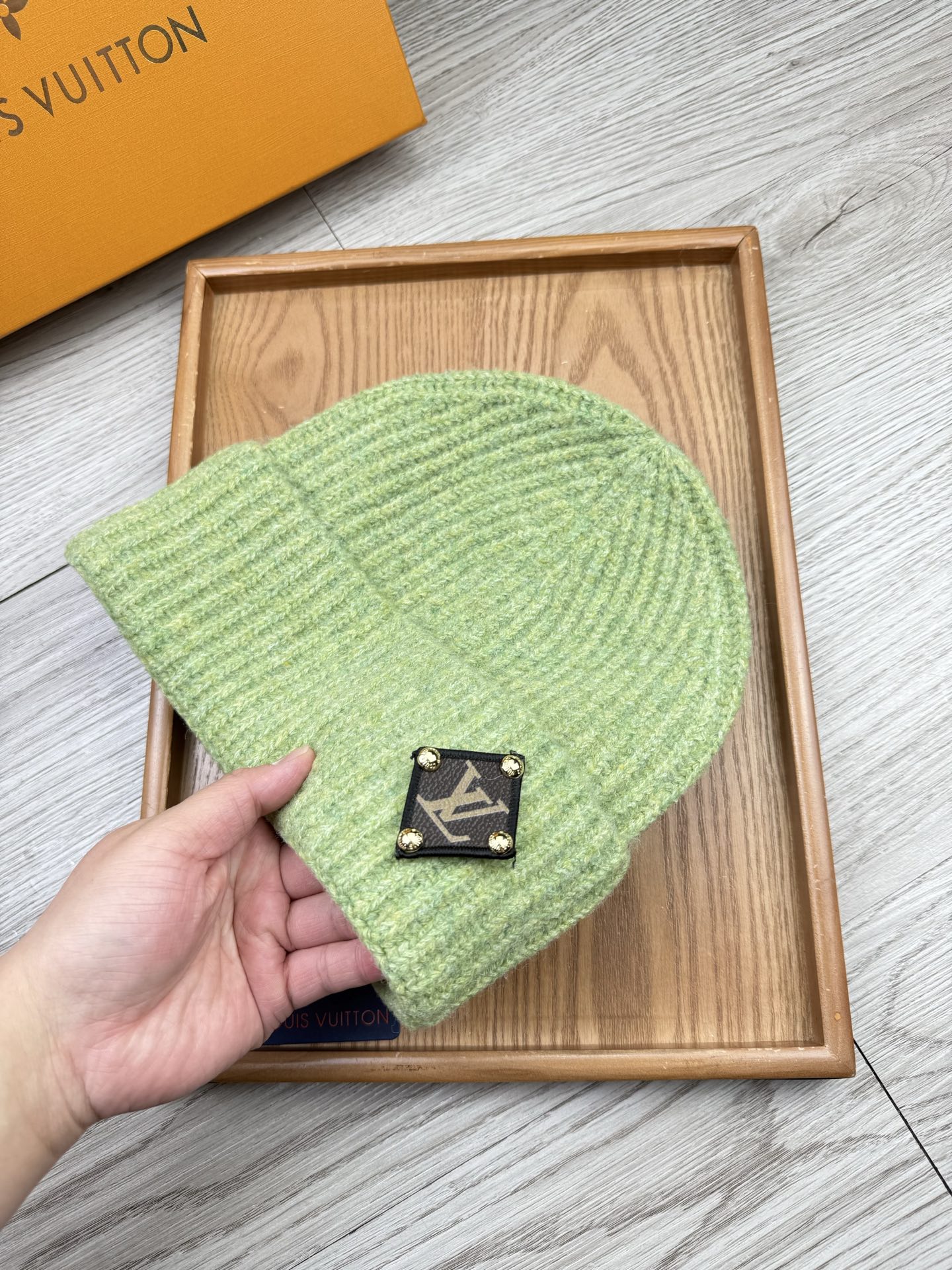 。L家。福利！【细毛线针织单帽】新款上架，特别实惠的一个系列帽子，面料：细毛线。密度紧致！毛线针织面料手