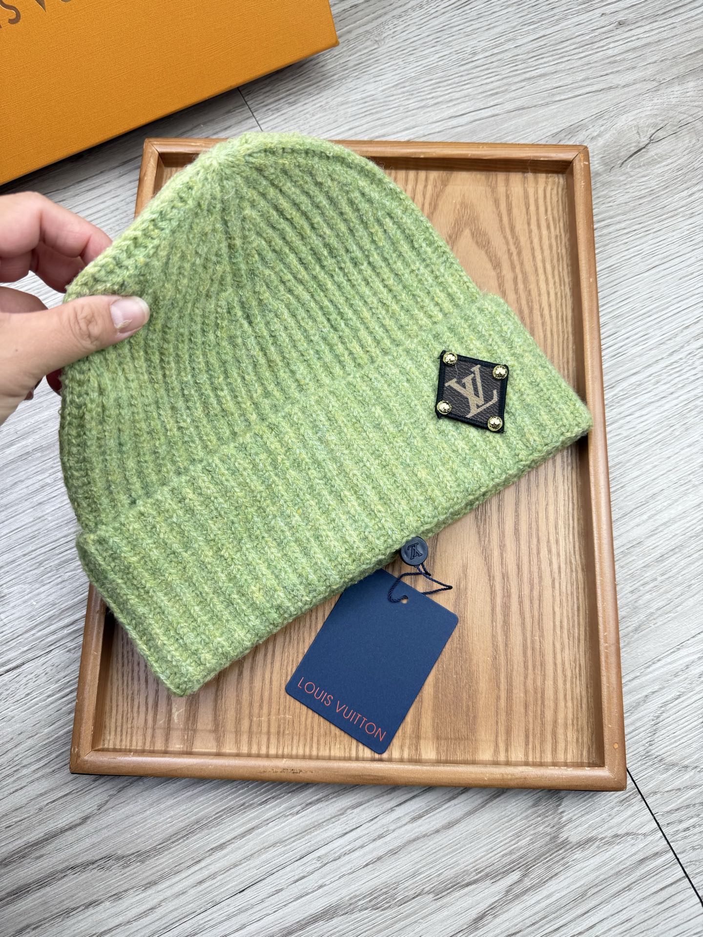 。L家。福利！【细毛线针织单帽】新款上架，特别实惠的一个系列帽子，面料：细毛线。密度紧致！毛线针织面料手