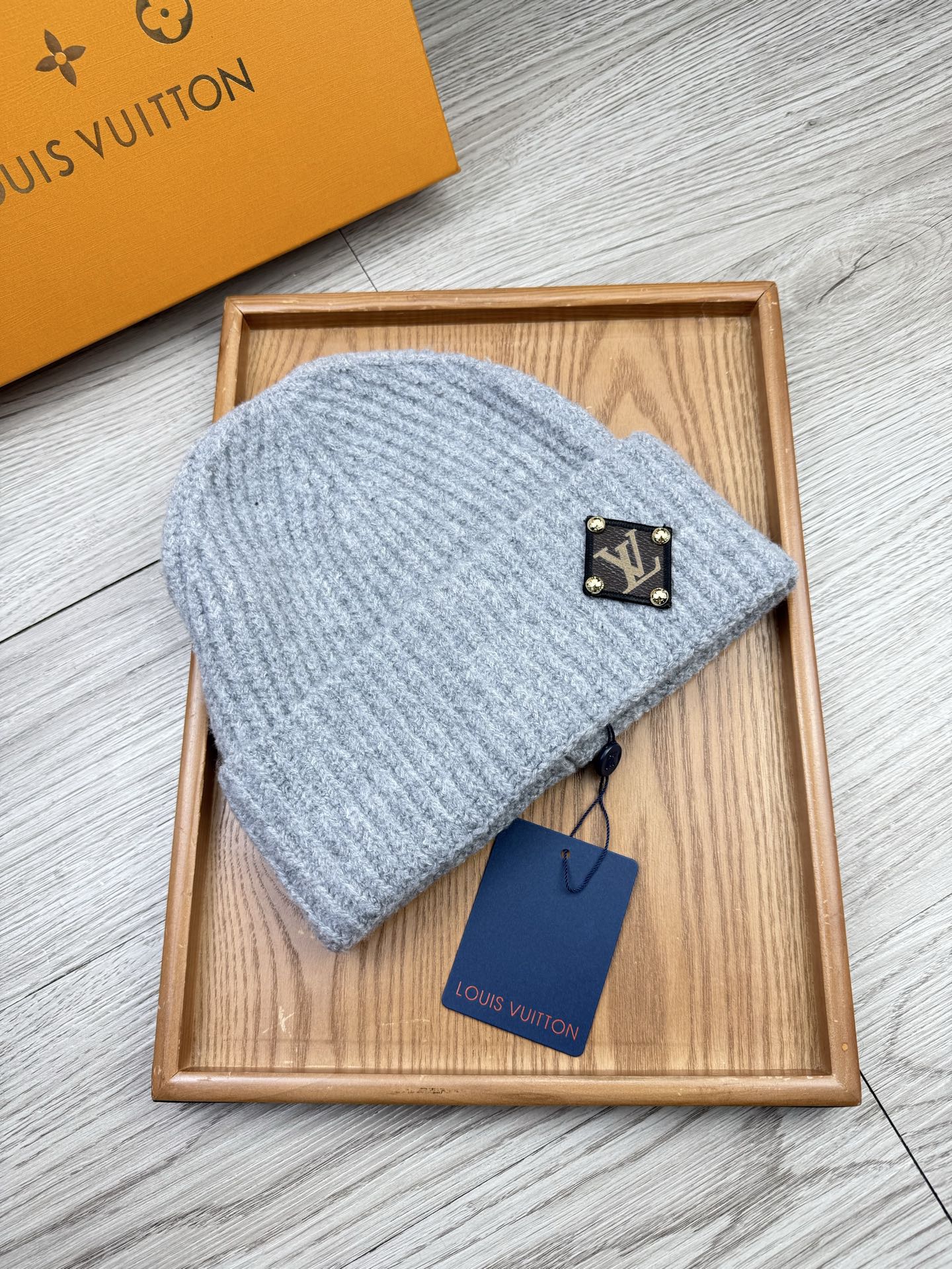 。L家。福利！【细毛线针织单帽】新款上架，特别实惠的一个系列帽子，面料：细毛线。密度紧致！毛线针织面料手